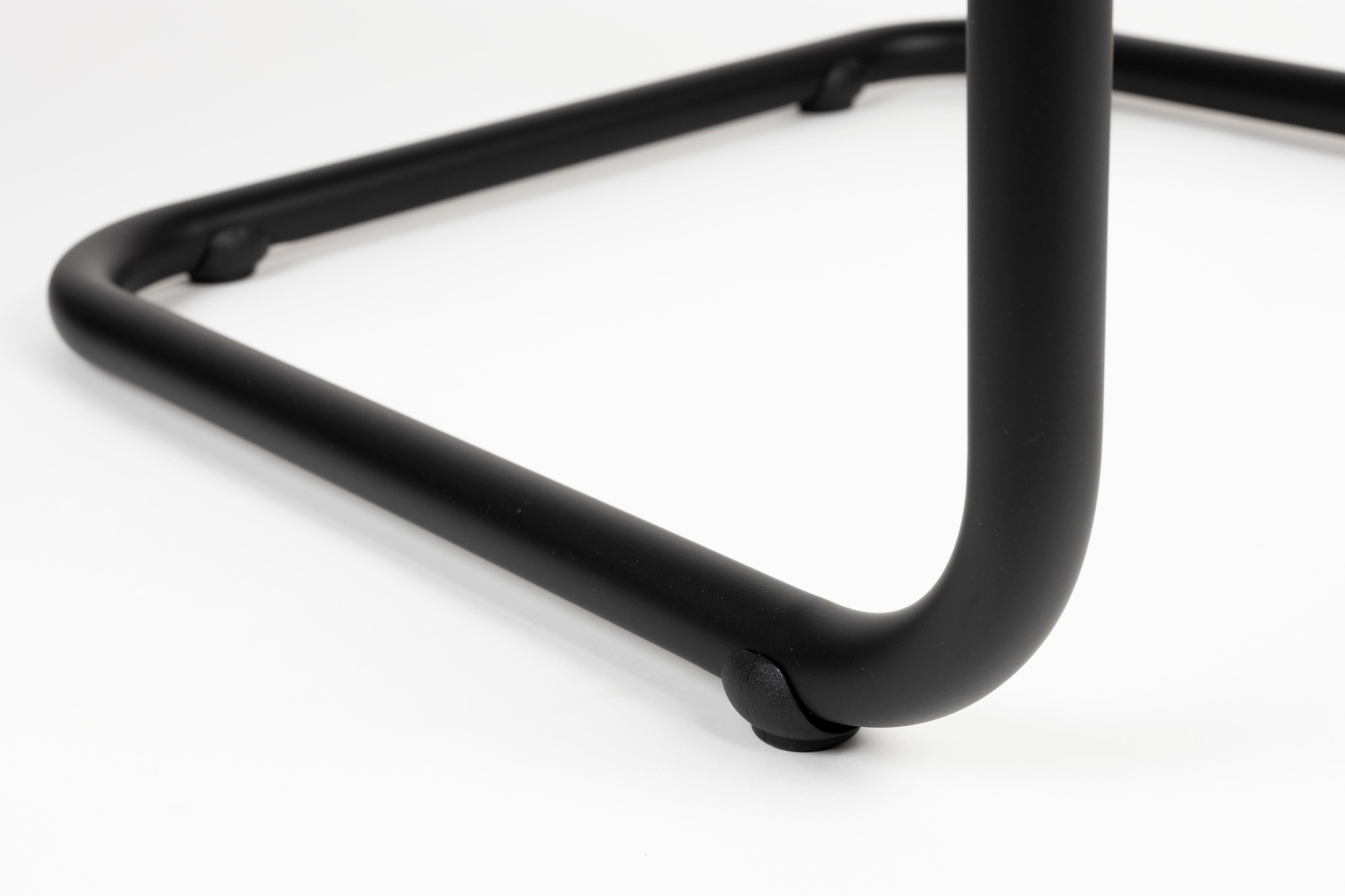 Ridge Soft Chair Black Zuiver Eye on Design