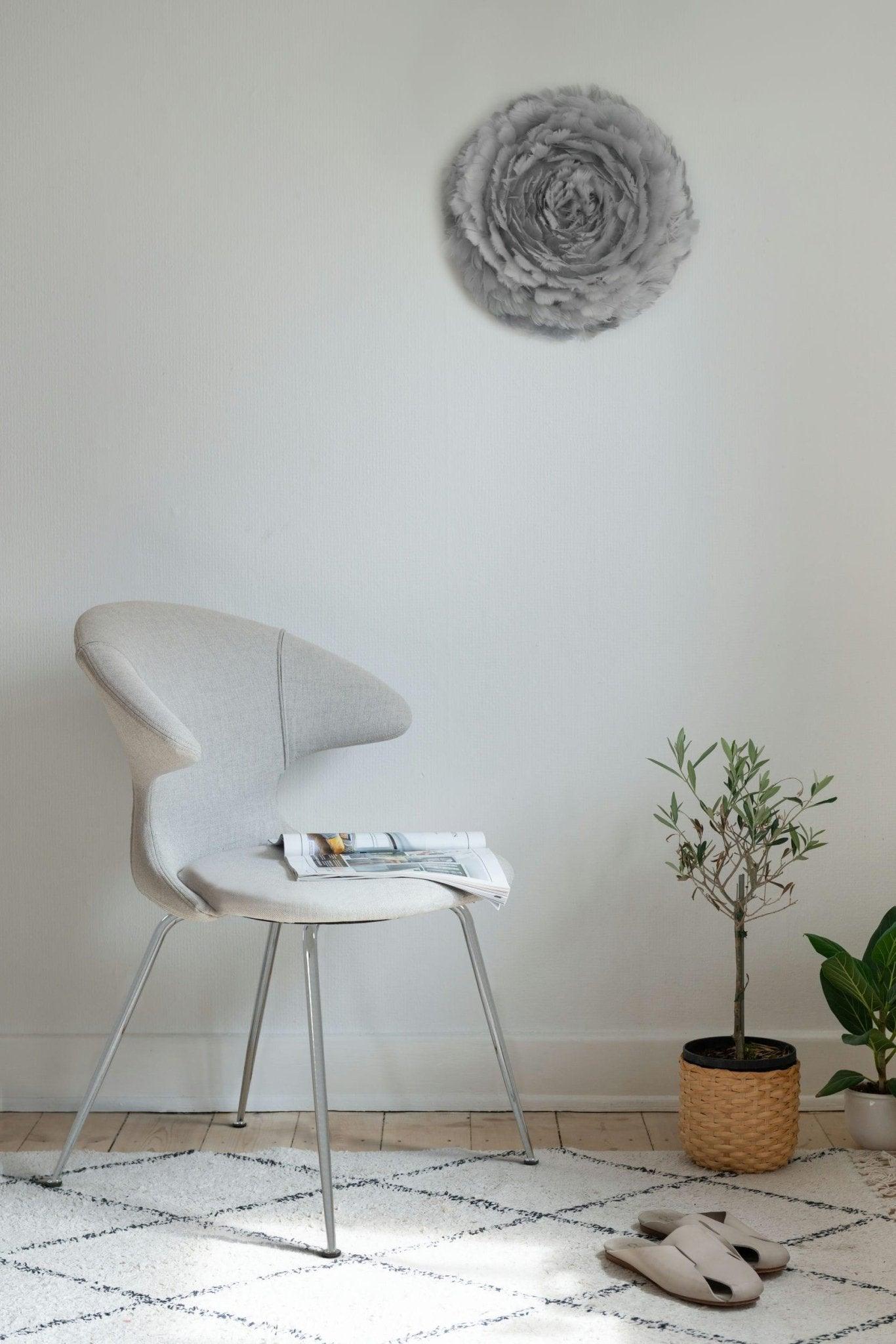 Krzesło TIME FLIES baby blue ze srebrną podstawą UMAGE Eye on Design