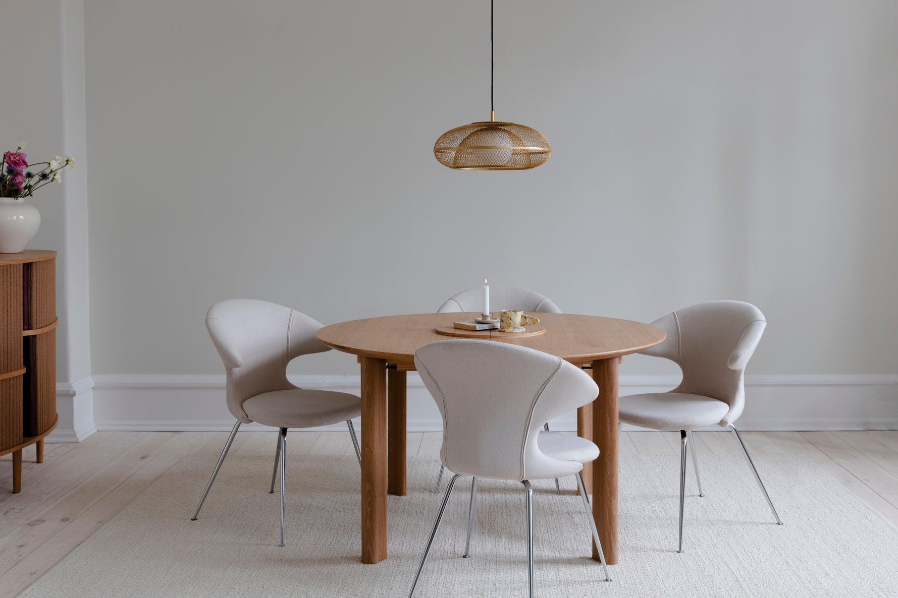 Krzesło TIME FLIES butelkowa zieleń ze srebrną podstawą UMAGE Eye on Design