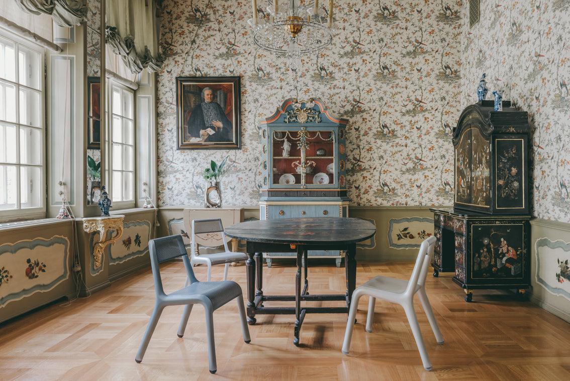 Krzesło ULTRALEGGERA szary mech mat Zieta Studio Eye on Design