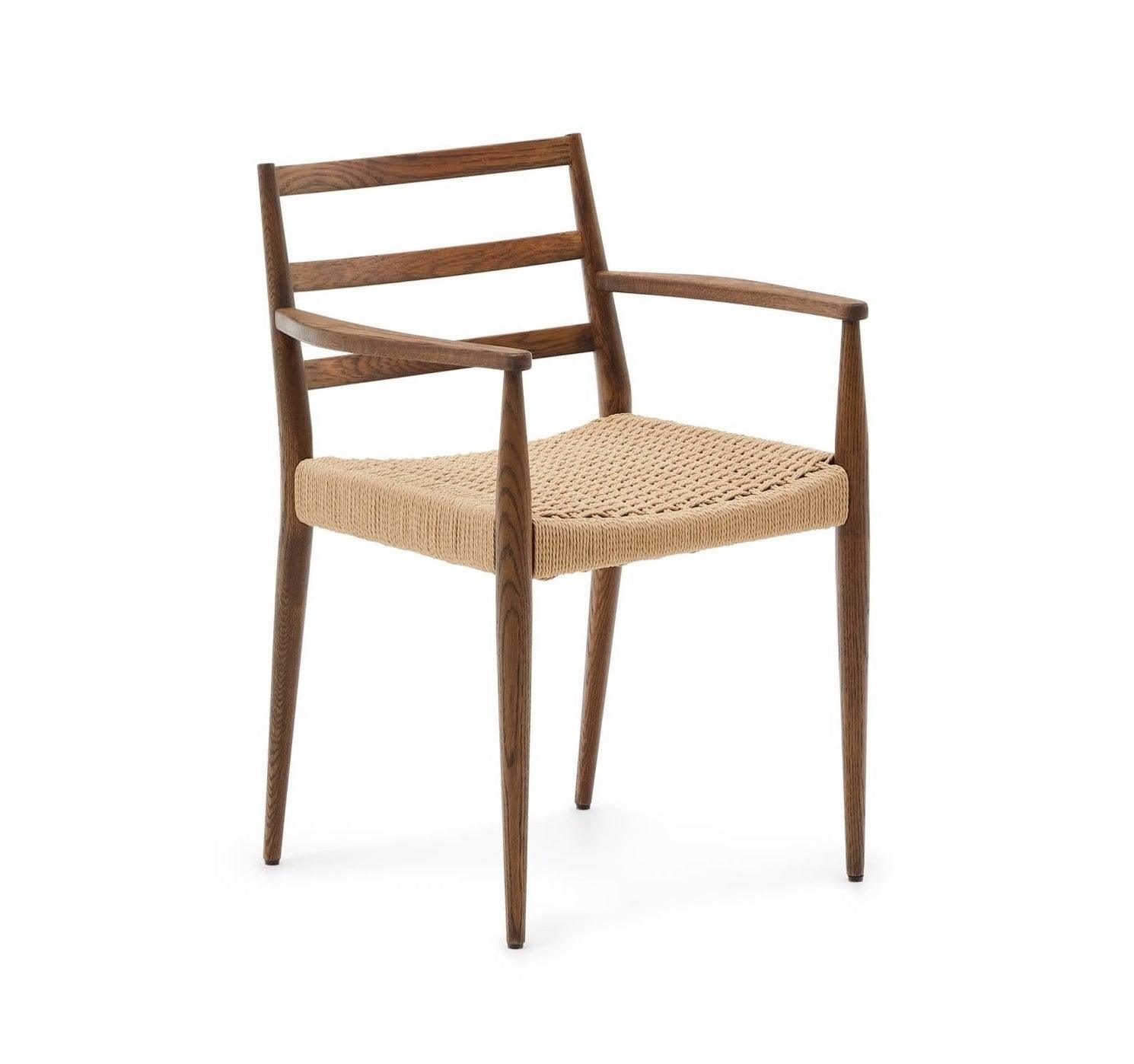 Krzesło z podłokietnikami ANALY orzechowe drewno dębowe La Forma Eye on Design