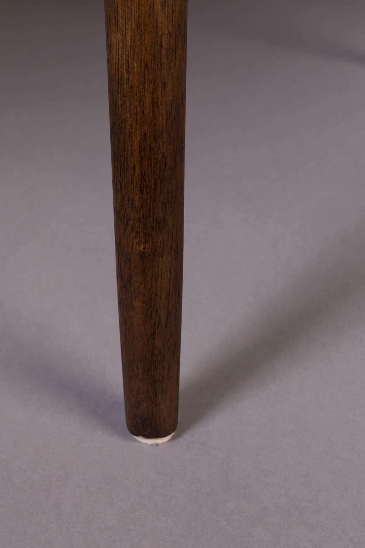 Krzesło z podłokietnikami TORRANCE beżowy Dutchbone Eye on Design