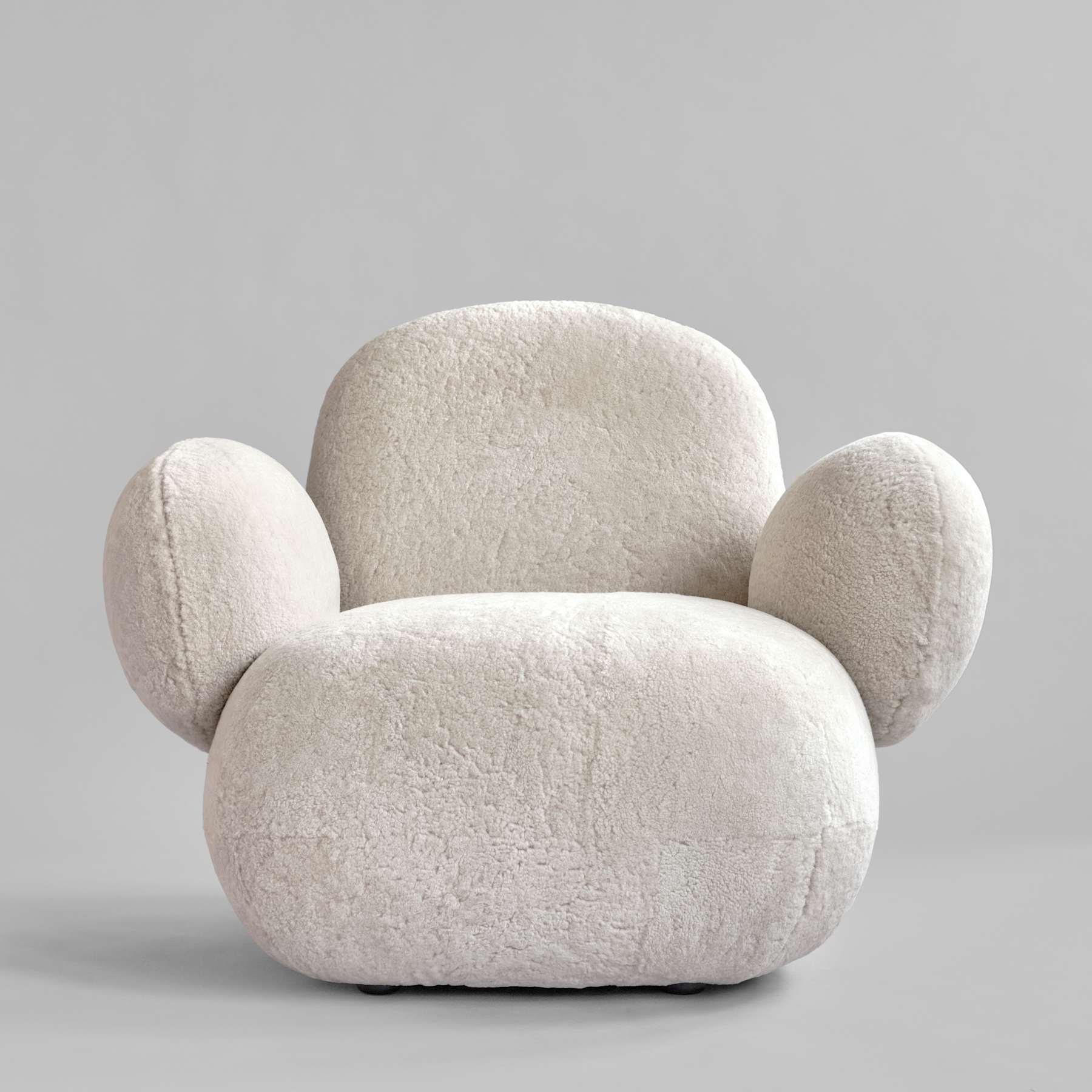 Fotel w tkaninie Sheepskin TOE FLAT złamana biel – 101 Copenhagen