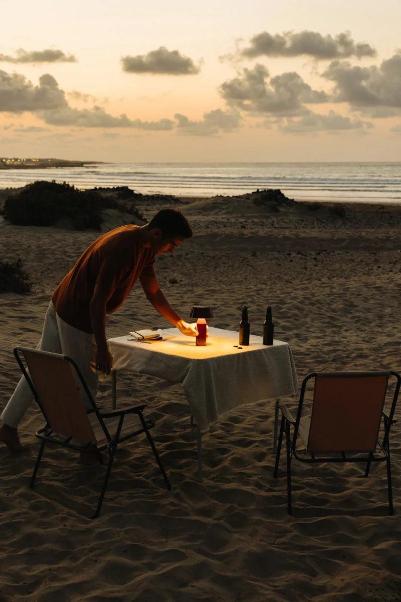 Lampa akumulatorowa BICOCA kremowy Marset Eye on Design