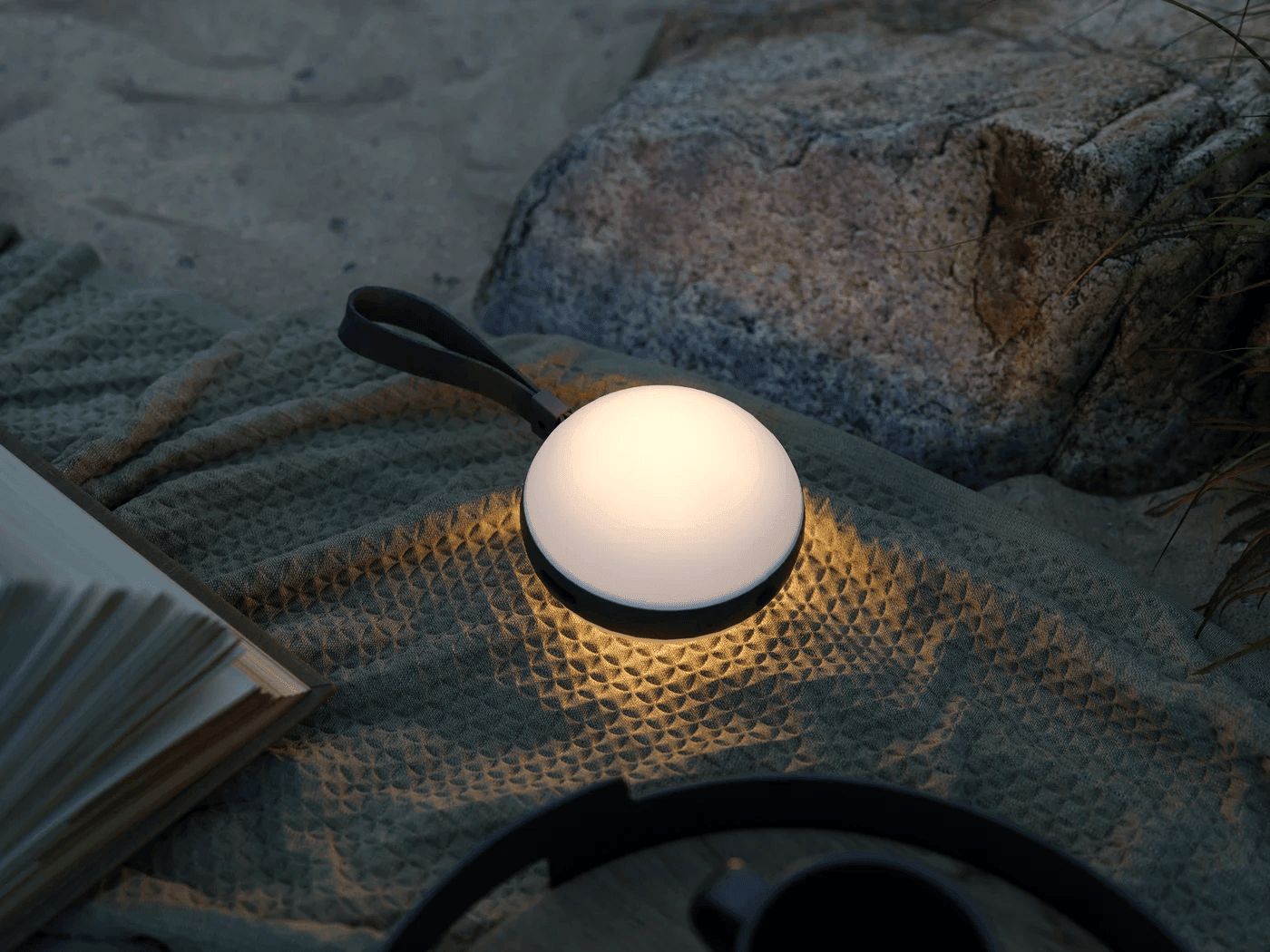 Lampa akumulatorowa BRING TO-GO 12 biały ze ściemniaczem