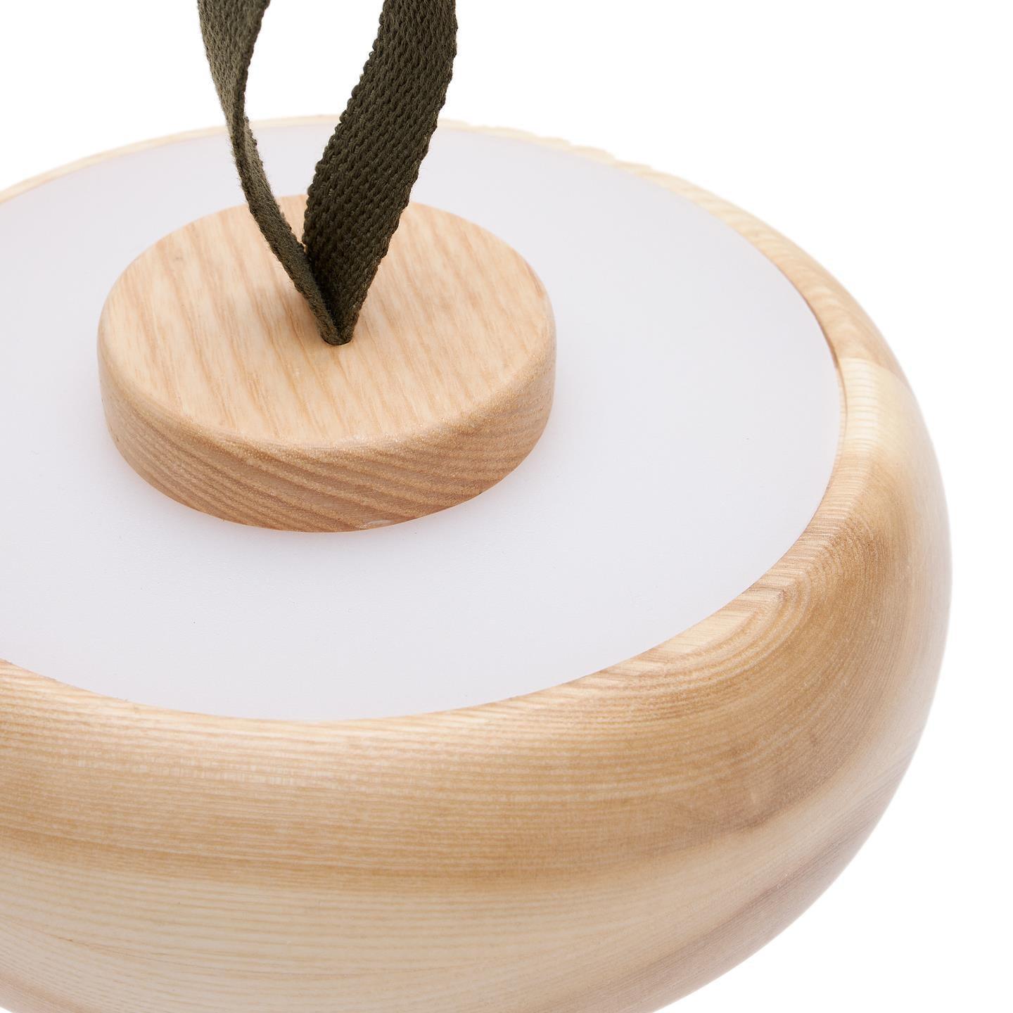 Lampa akumulatorowa LUBA lite drewno jesionowe La Forma Eye on Design