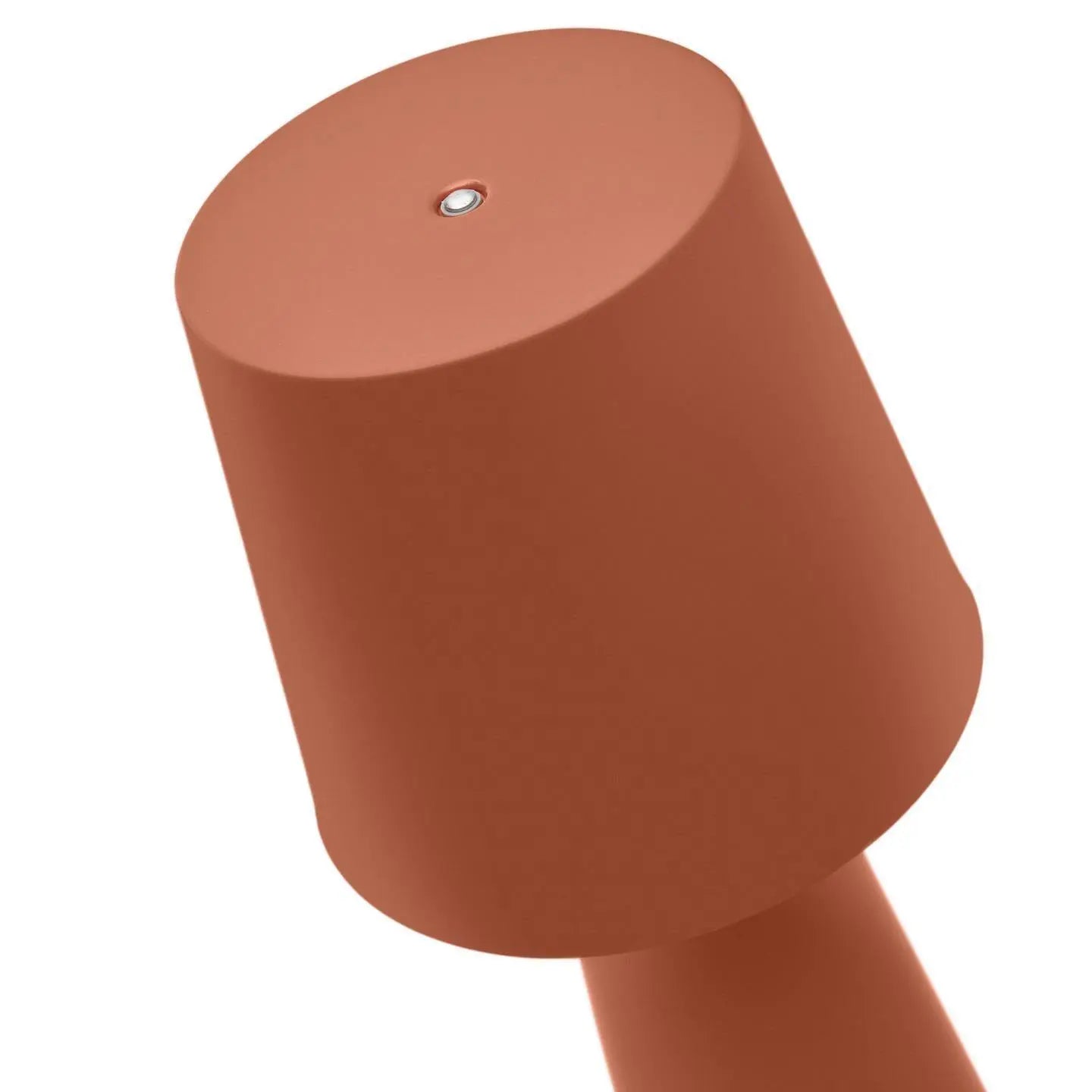 Lampa akumulatorowa zewnętrzna ARENYS terakota na taras i do ogrodu – Kave Home