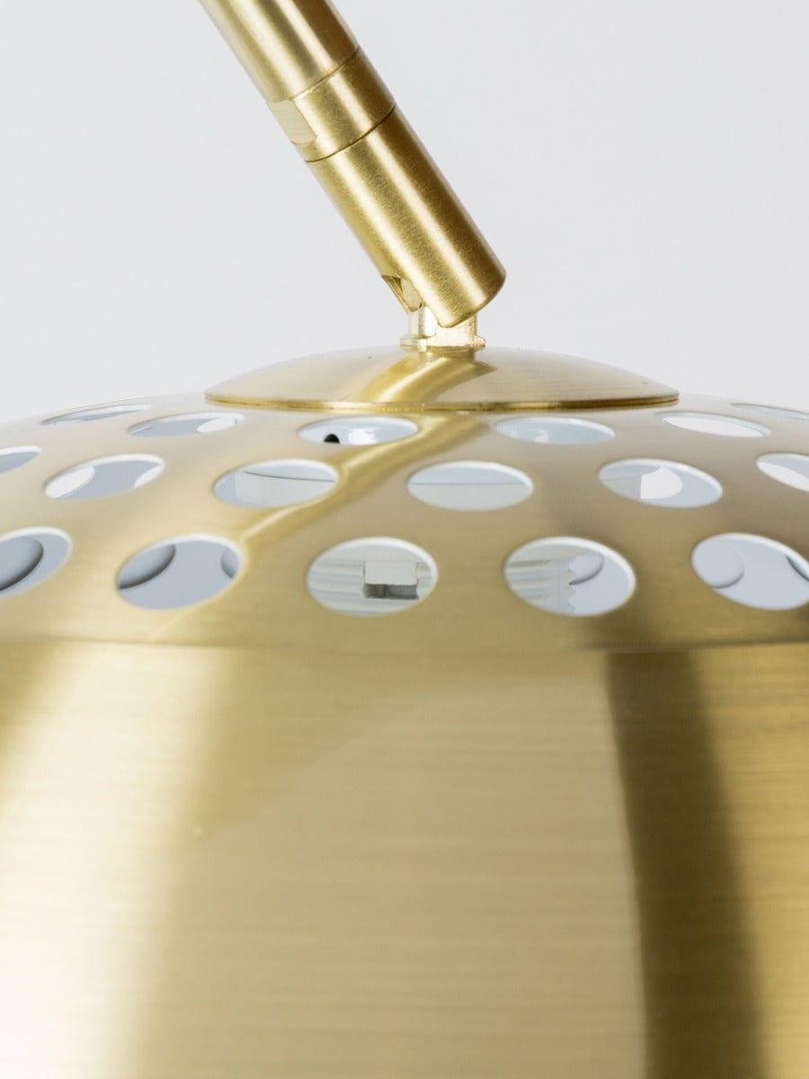 Lampa podłogowa BOW złoty Zuiver Eye on Design