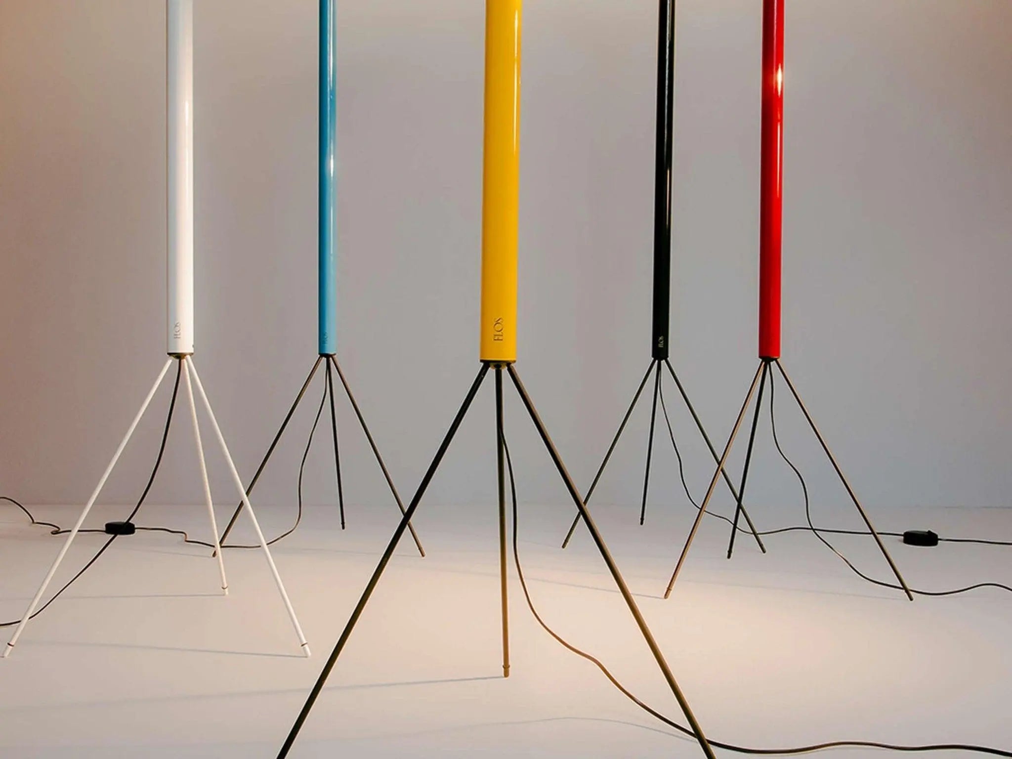Lampa podłogowa LUMINATOR czerwony, marka Flos
