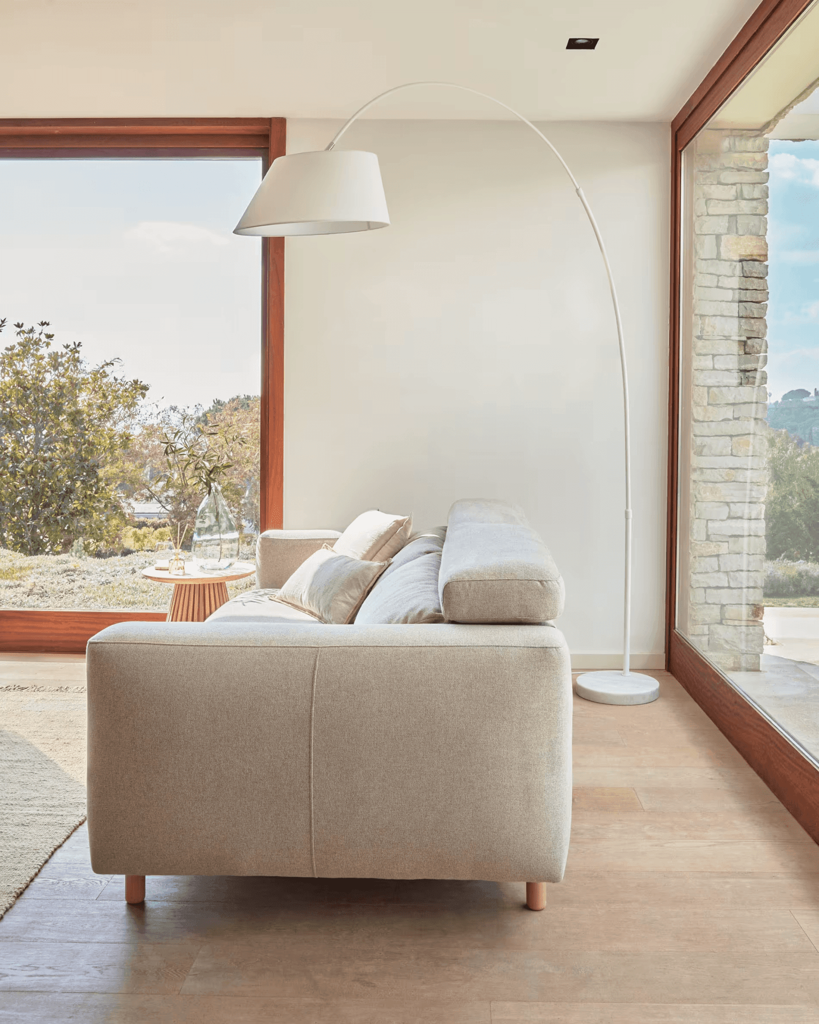 Lampa podłogowa MAY biały La Forma Eye on Design