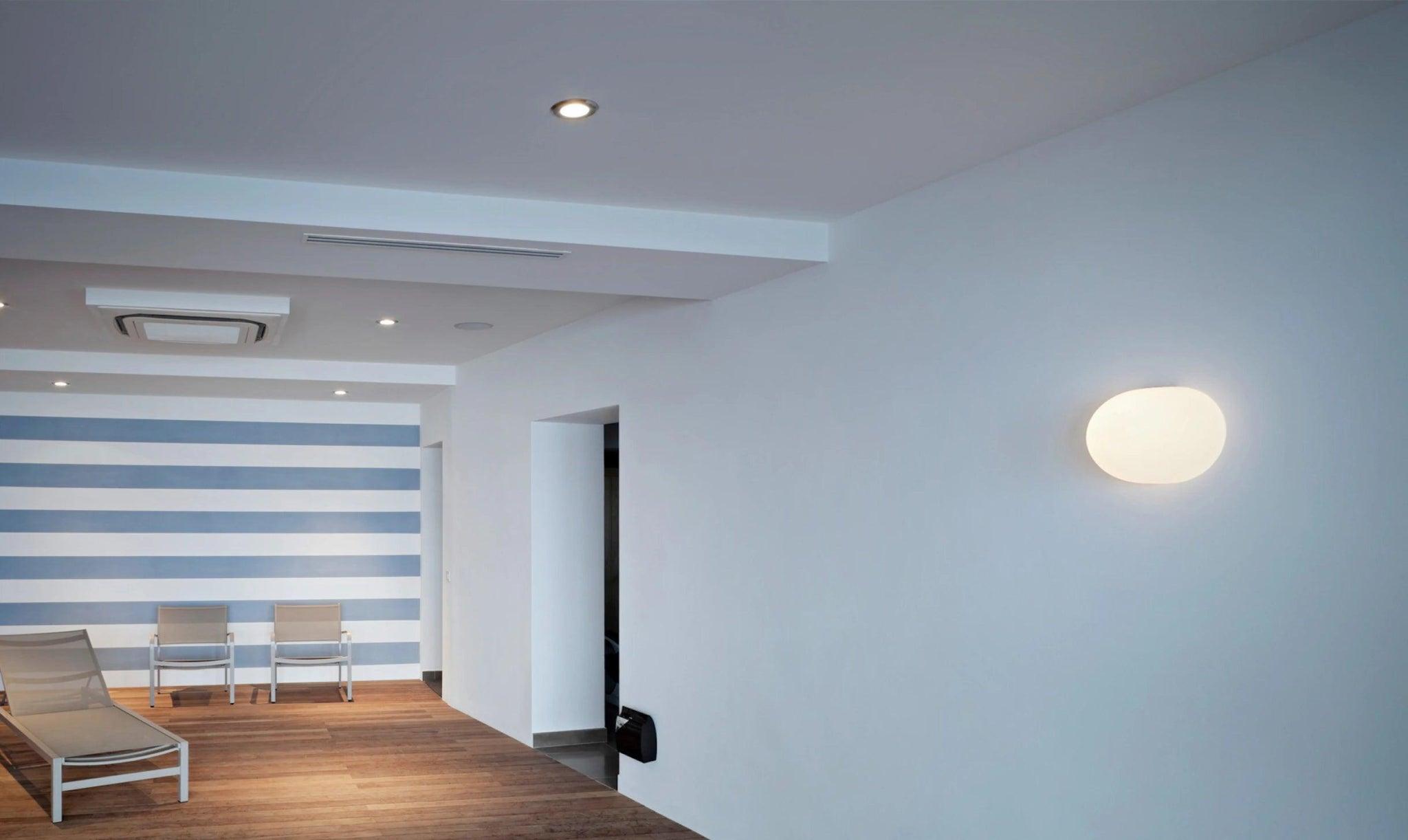 Lampa ścienna GLO-BALL WALL biały Flos Eye on Design