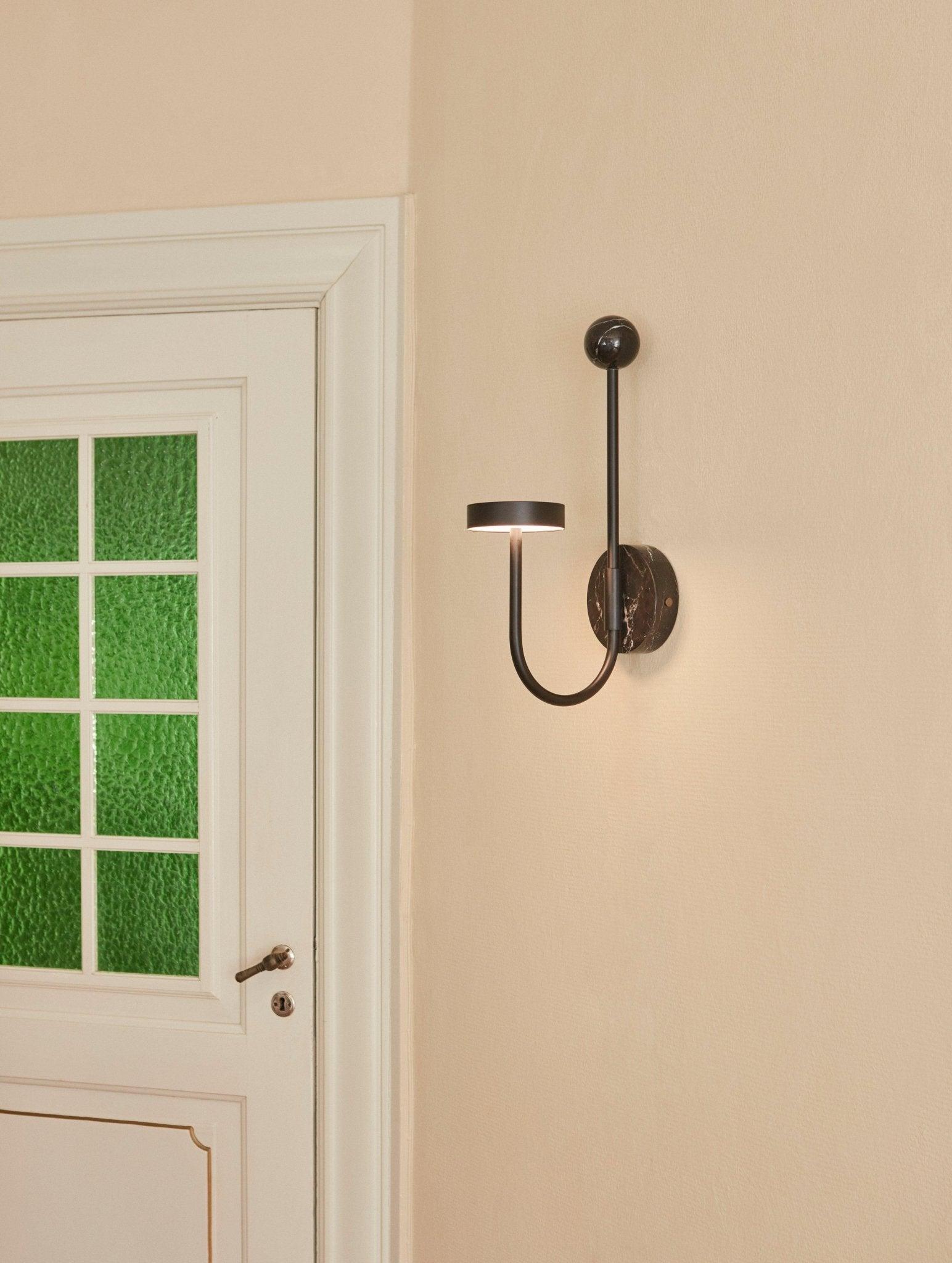 Lampa ścienna GRASIL czarny marmur AYTM Eye on Design