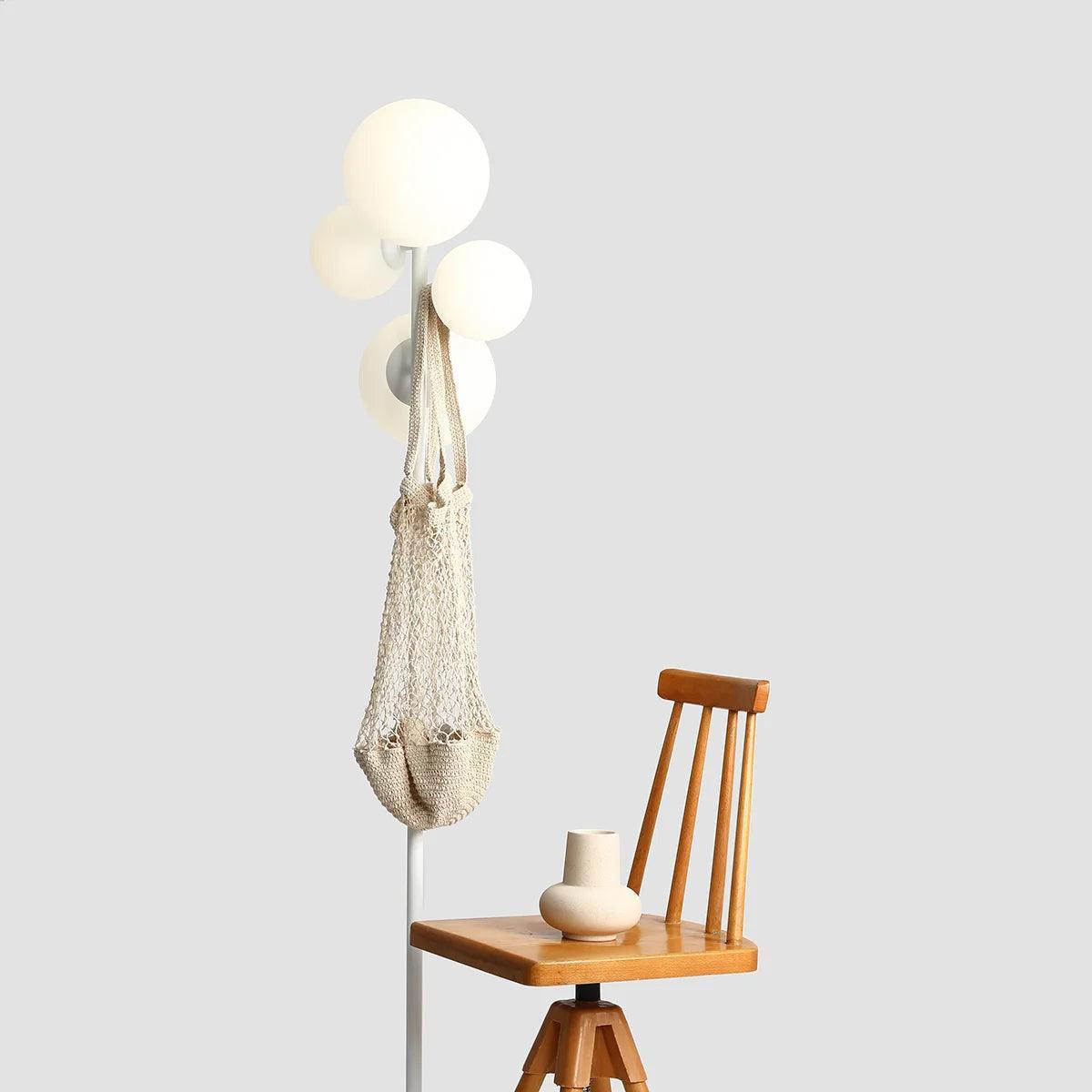Lampa stojąca BLOOM biały – Artera