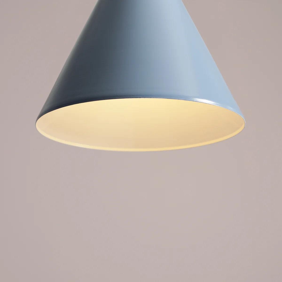 Lampa podłogowa FORM niebieski, marka Artera