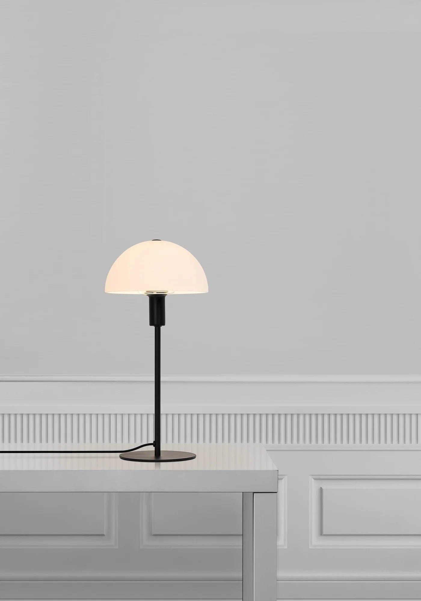 Lampa stołowa ELLEN czarny ze szklanym kloszem Nordlux Eye on Design