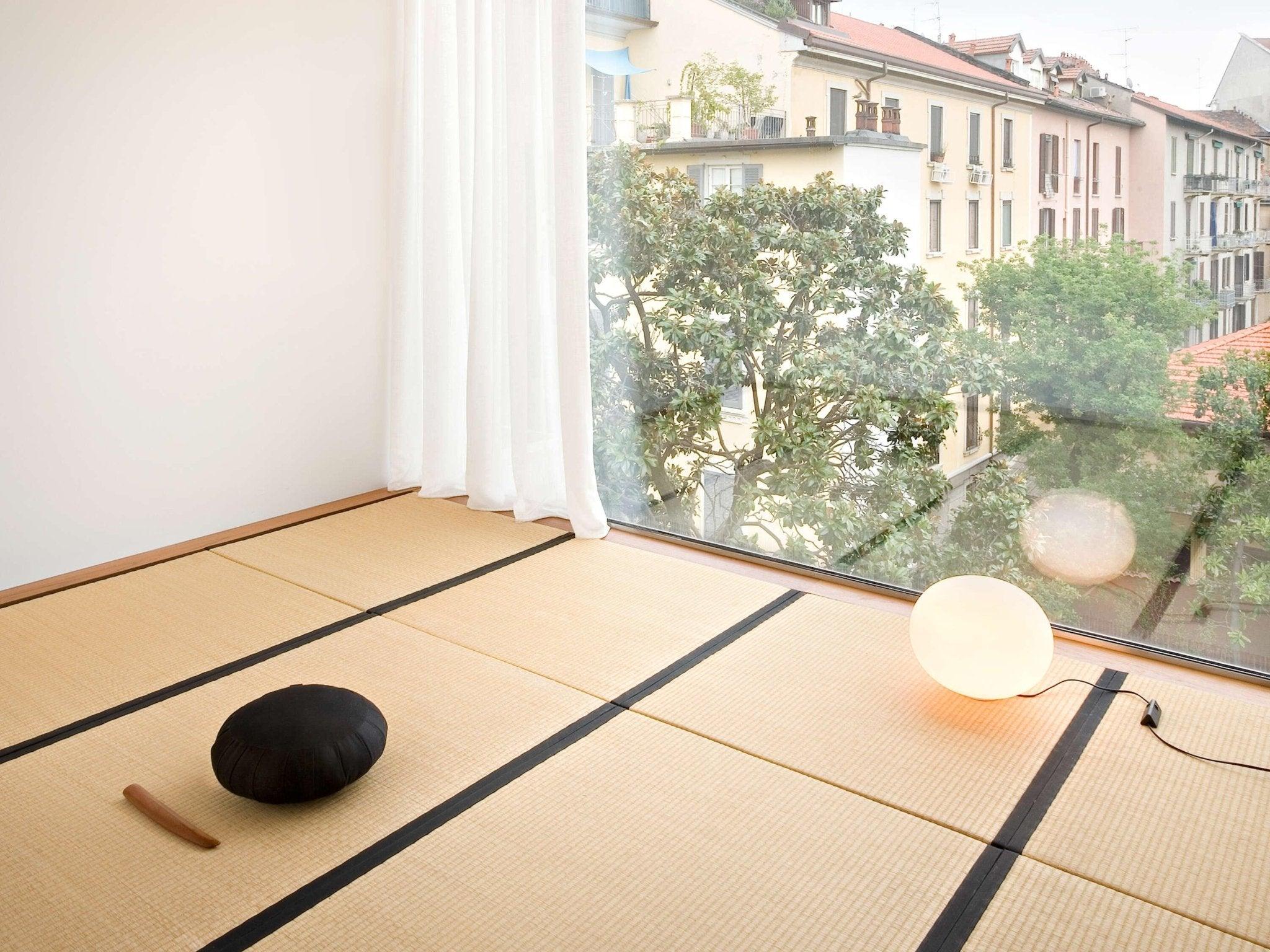 Lampa stołowa GLO-BALL biały Flos Eye on Design