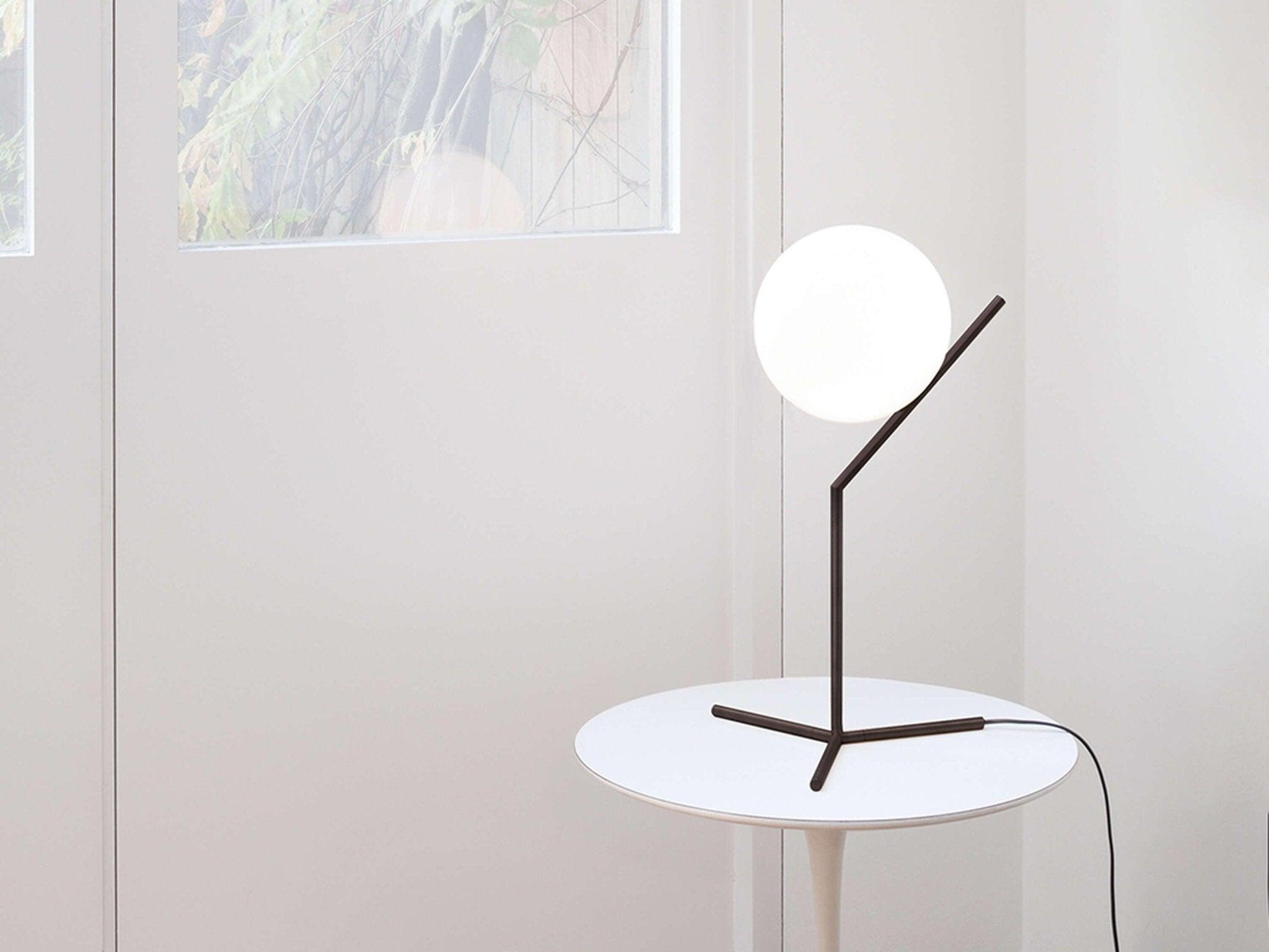 Lampa stołowa IC LIGHTS HIGH czarny Flos Eye on Design