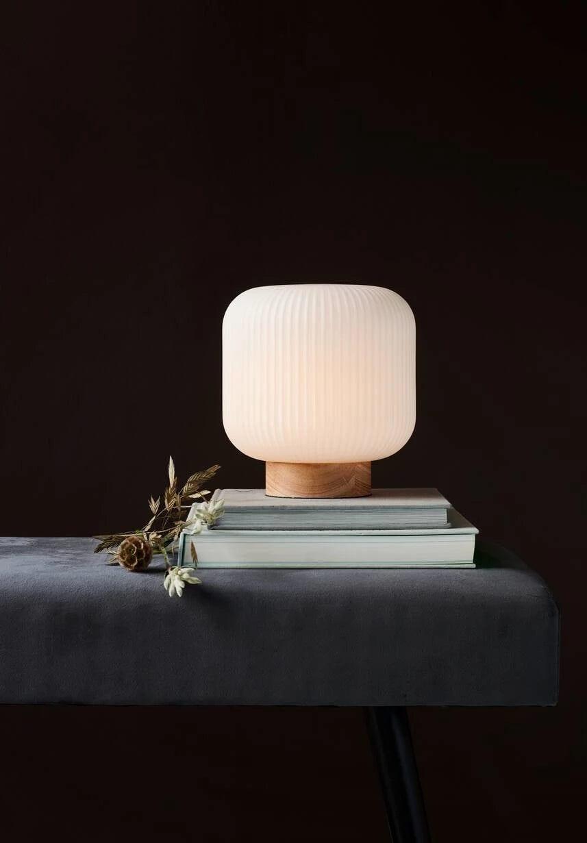 Lampa stołowa MILFORD drewniana podstawa Nordlux Eye on Design