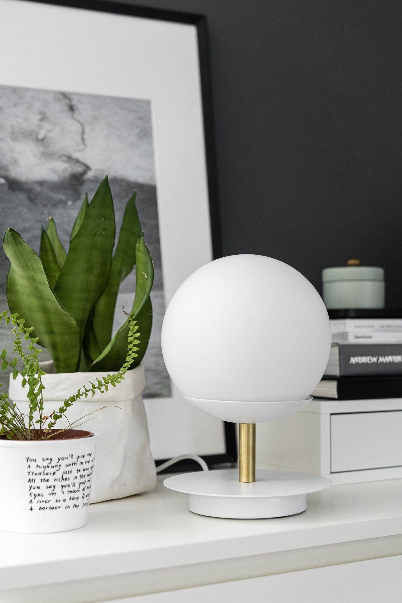 Lampa stołowa PLAAT biało-złoty Ummo Eye on Design