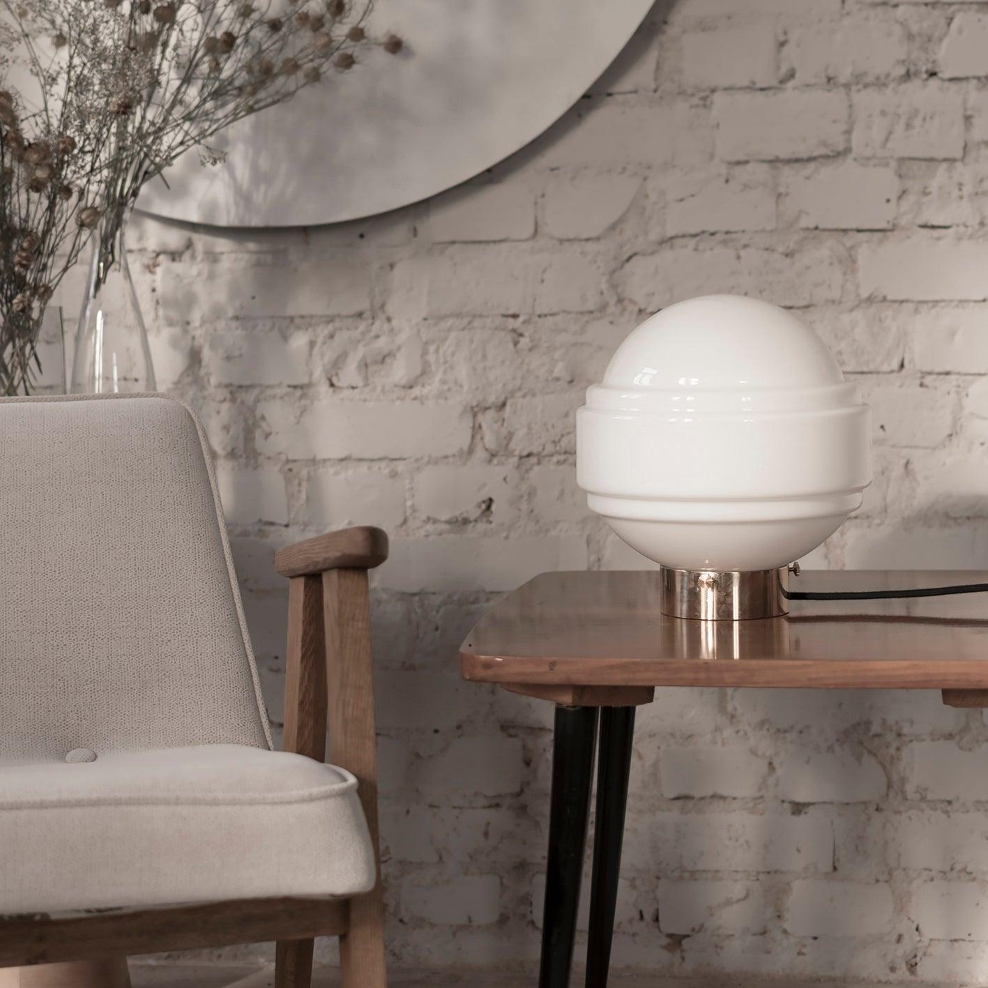 Lampa stołowa SATURN nikiel Embassy Interiors Eye on Design