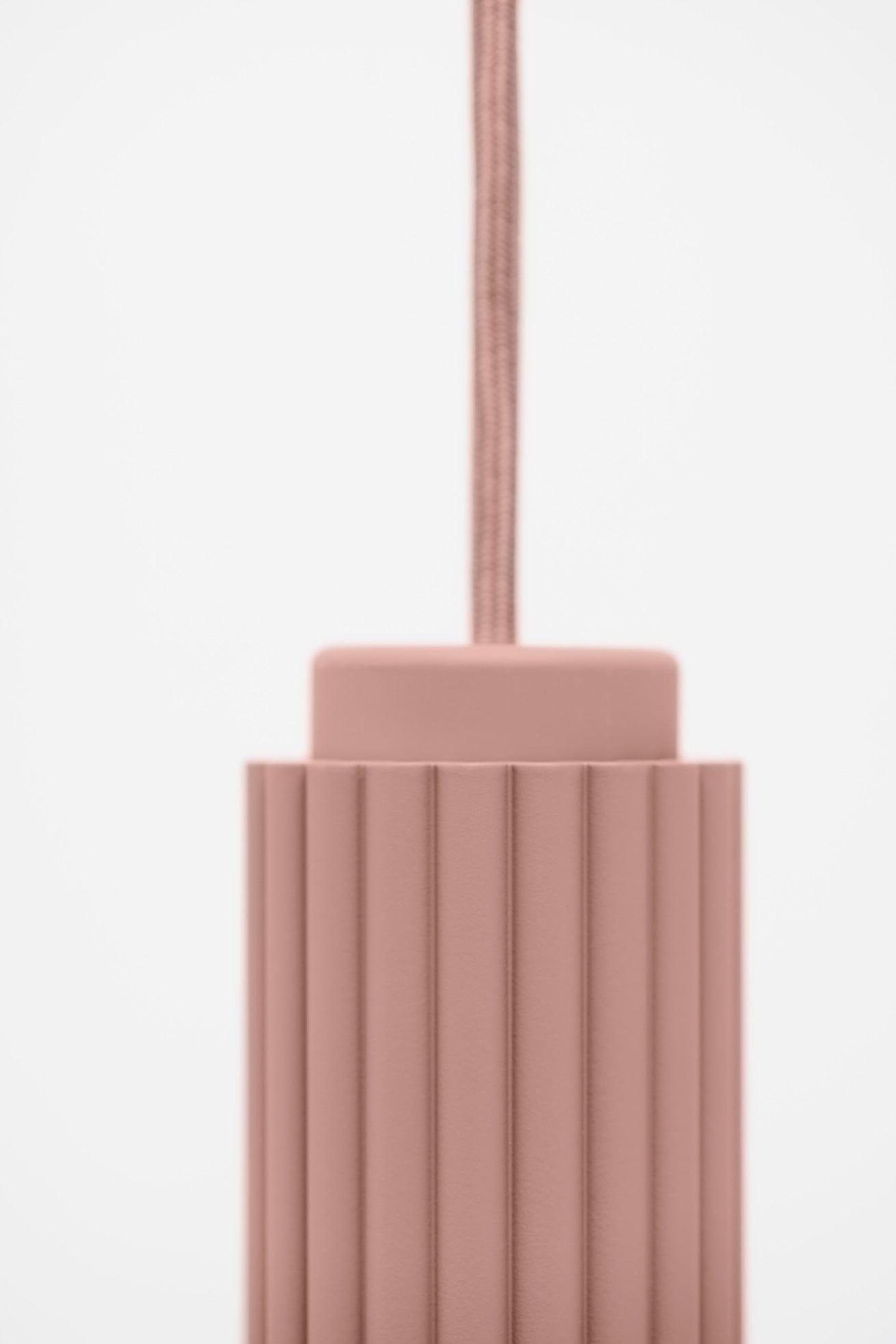 Lampa wisząca DONNA SLIM różowy Pholc Eye on Design