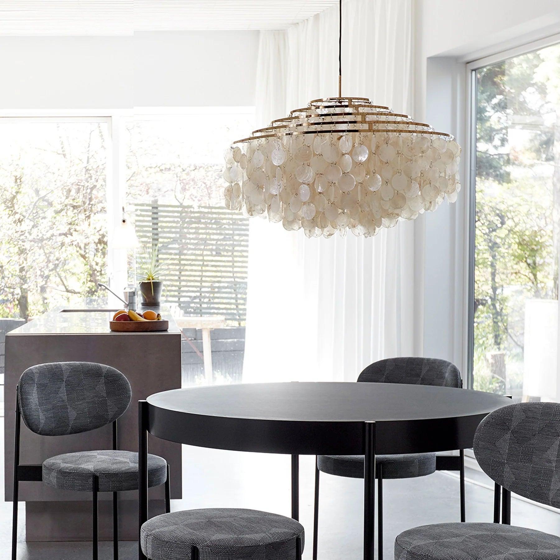 Lampa wisząca FUN 11DM z mosiężną ramą Verpan Eye on Design