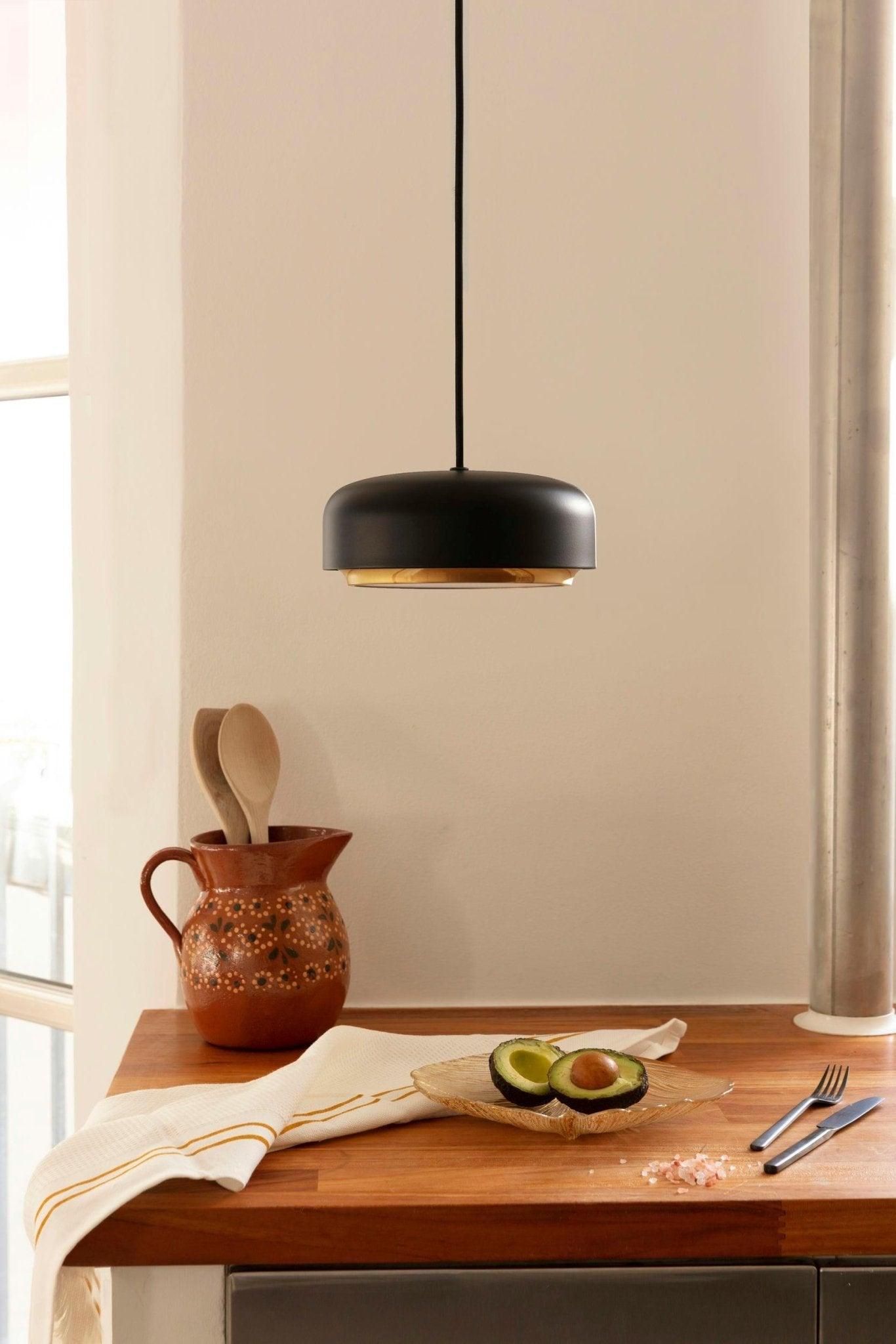 Lampa wisząca HAZEL czarny – drewno orzechowe