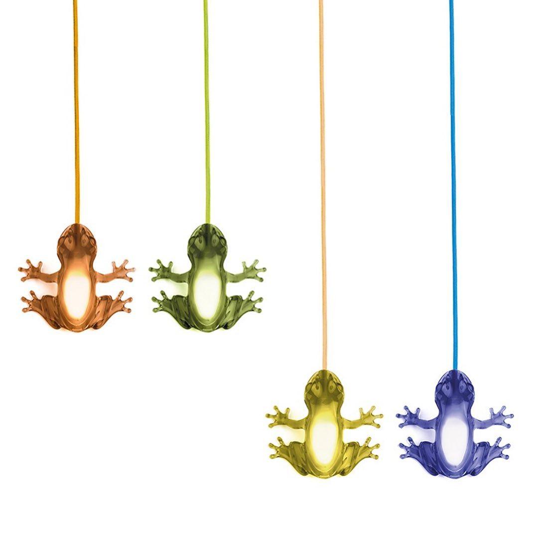 Lampa wisząca HUNGRY FROG niebieski Qeeboo Eye on Design