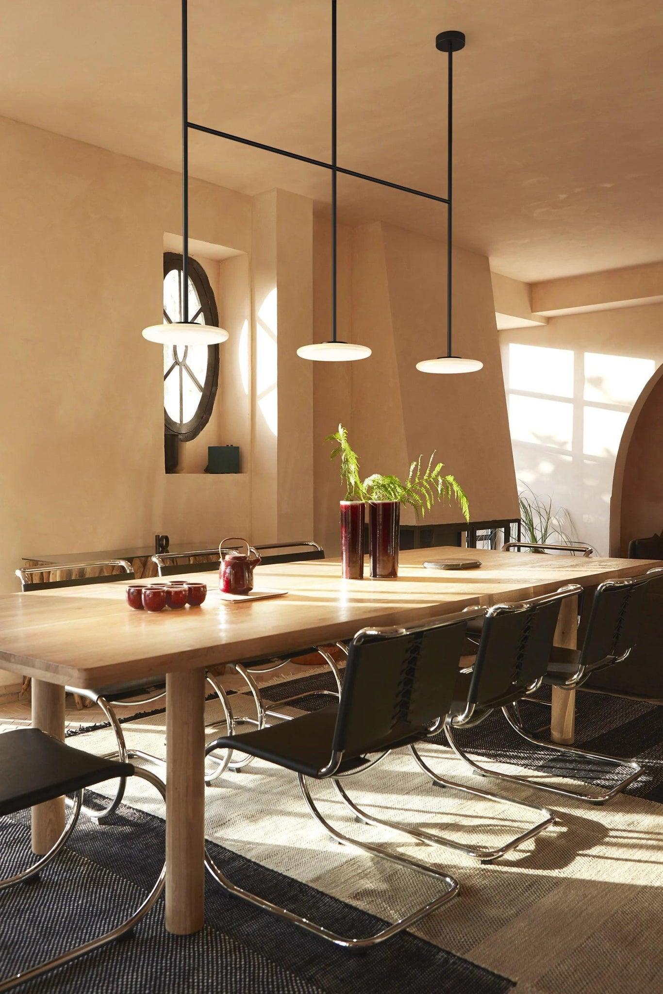 Lampa wisząca IHANA czarmy Marset Eye on Design