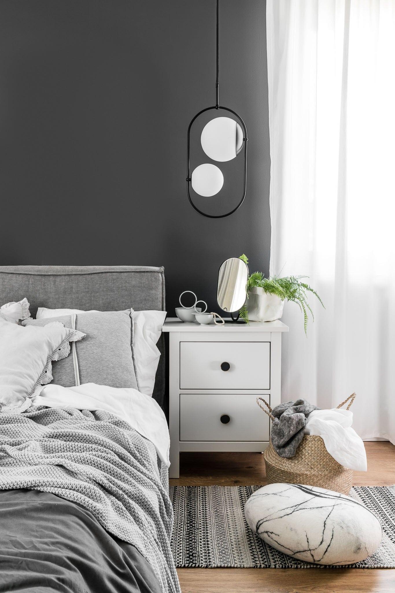 Lampa wisząca KOBAN CLASSIC czarny Ummo Eye on Design