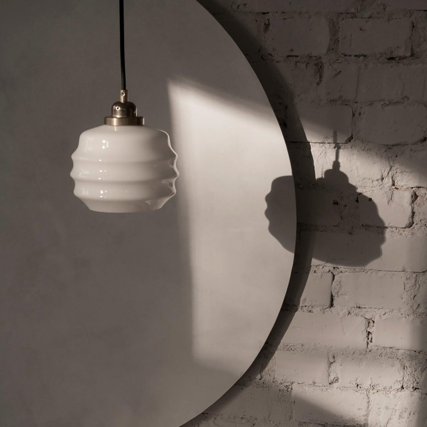 Lampa wisząca MAŁY UL mosiężny Embassy Interiors Eye on Design