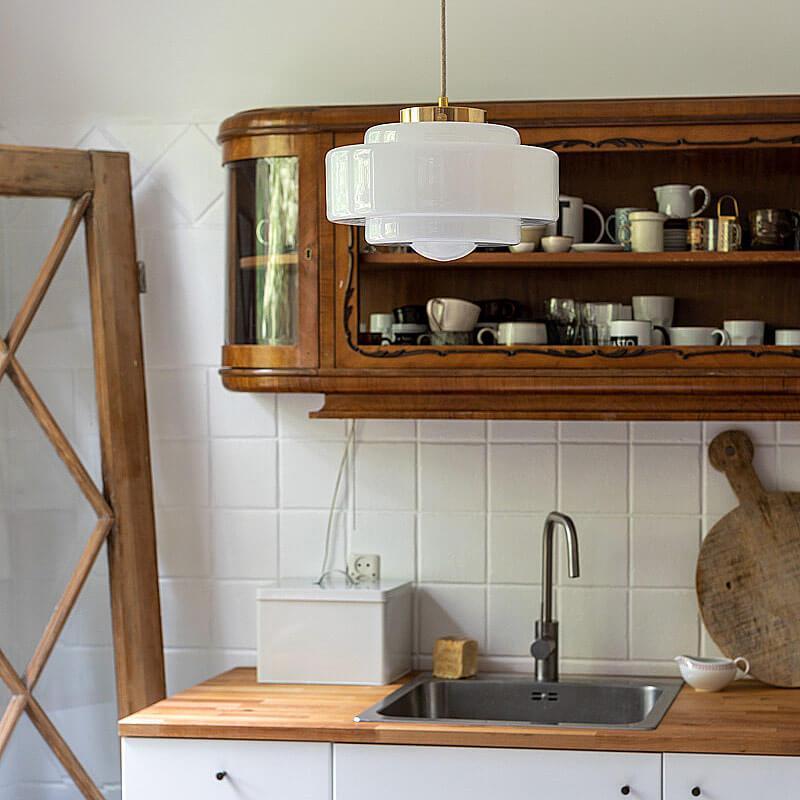 Lampa wisząca MÉMOIRE mosiężny Embassy Interiors Eye on Design