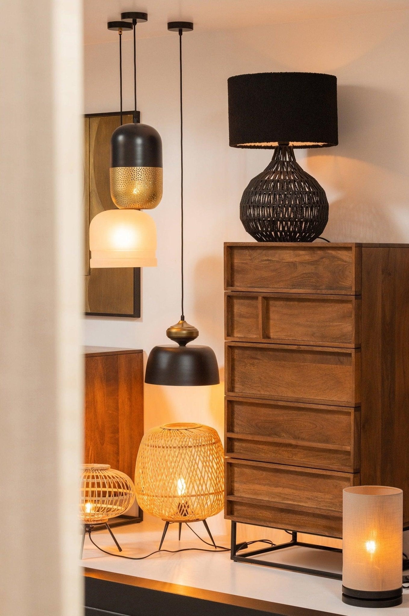 Lampa wisząca TIRSA czarny ze złotym Woood Exclusive Eye on Design