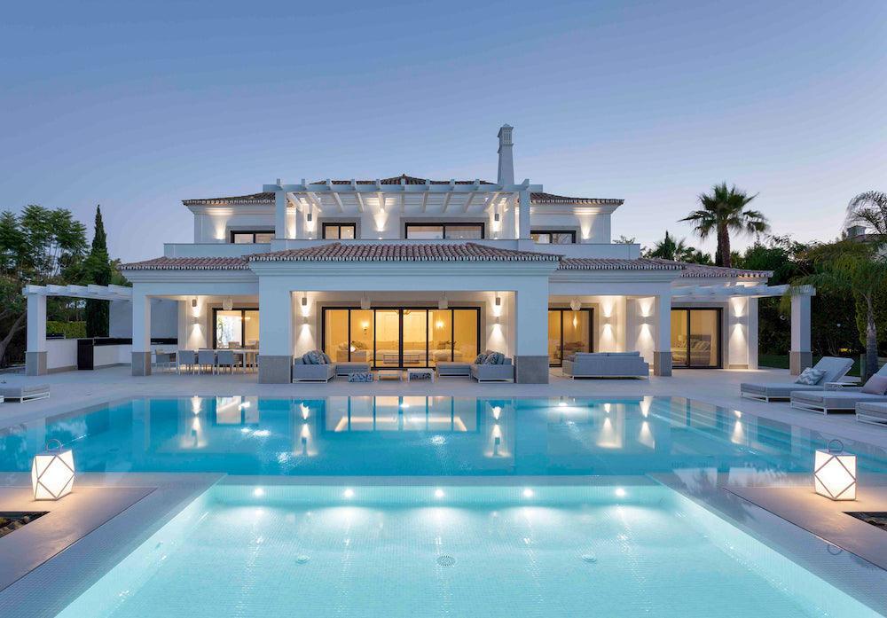 Lampa zewnętrzna akumulatorowa MUSE BATTERY biały Contardi Eye on Design