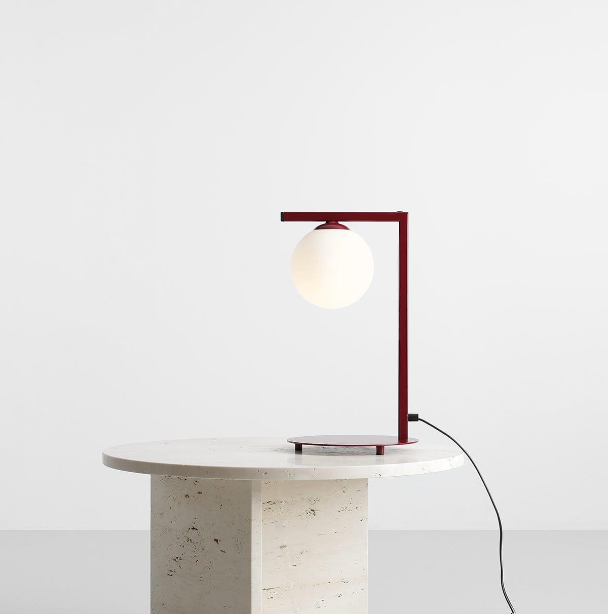 Lampka biurkowa ZAC czerwony Artera Eye on Design
