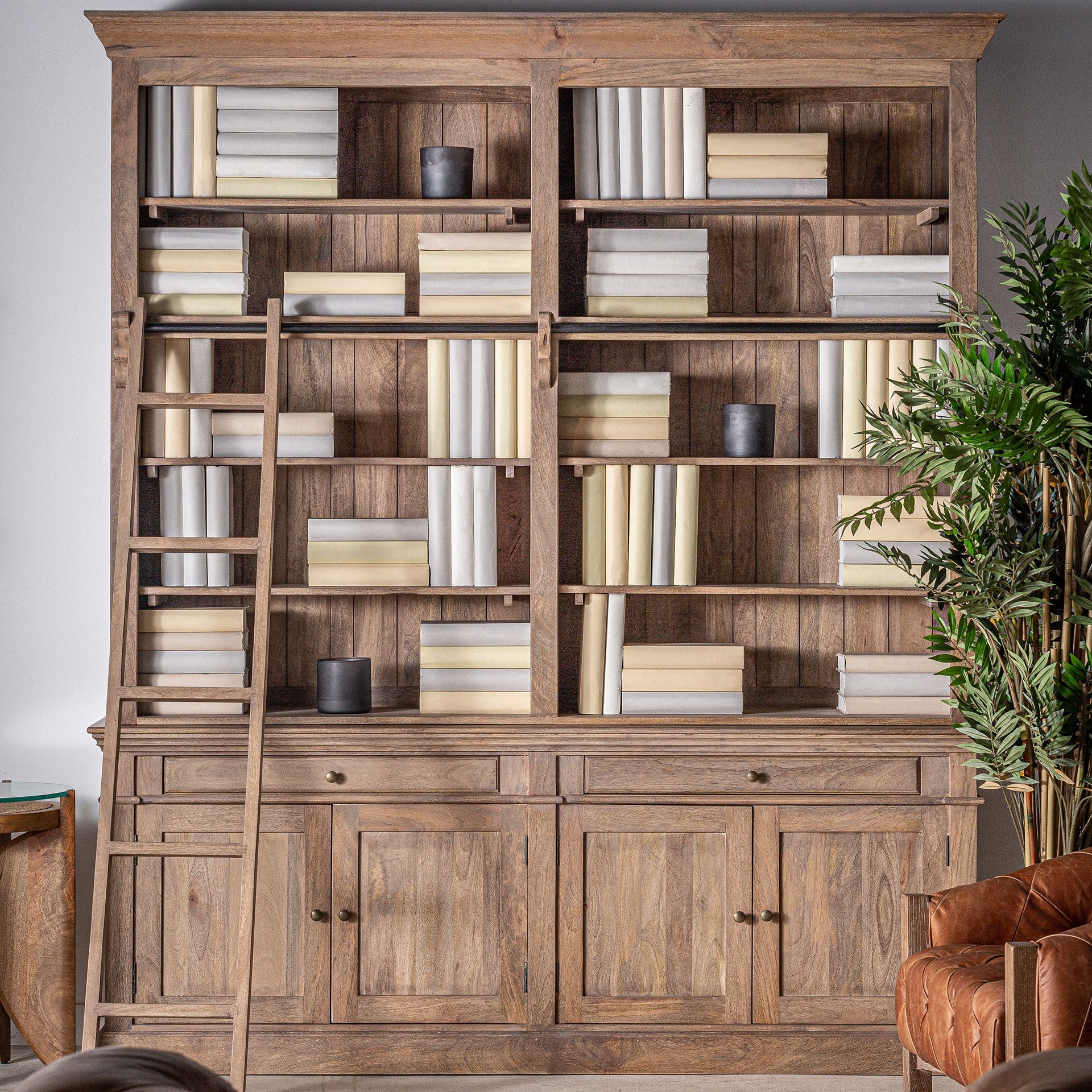 MANDERN Bookshelf Mango Wood