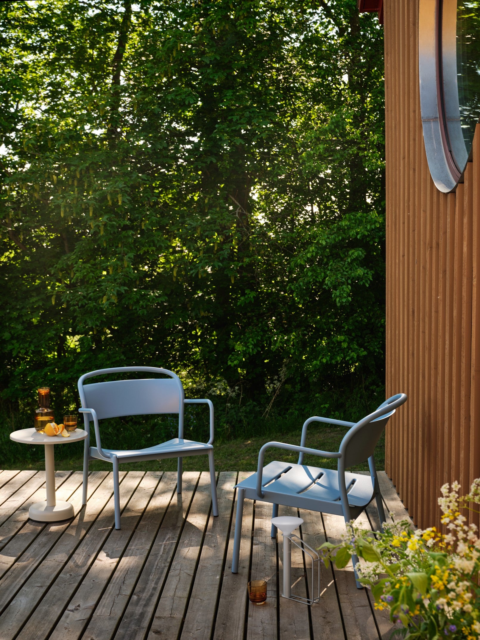 LINEAR Outdoor Armchair Blue Steel