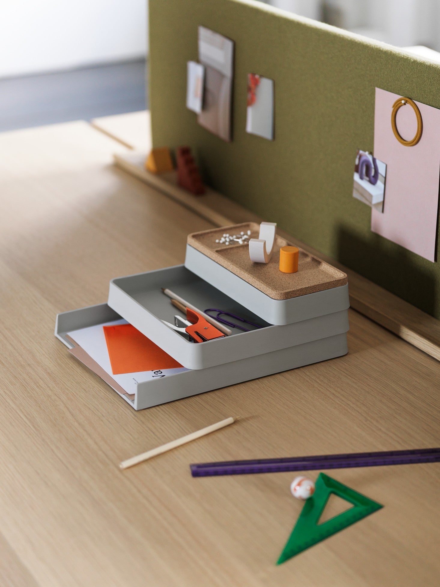 Bureau tafel LINEAR SYSTEM HIGH - CONFIGURATIE 2 eikenfineer
