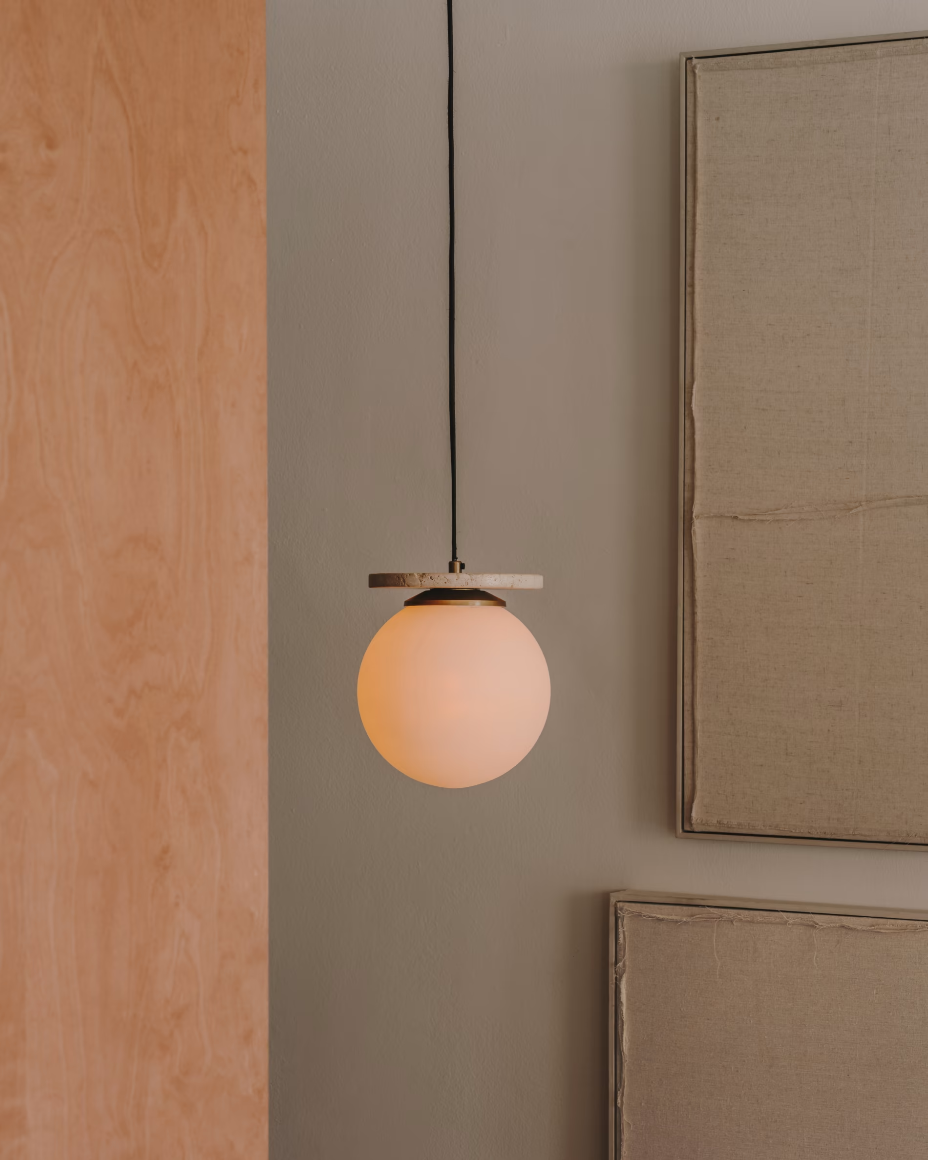 Lampa wisząca MALACHI biały – trawertyn