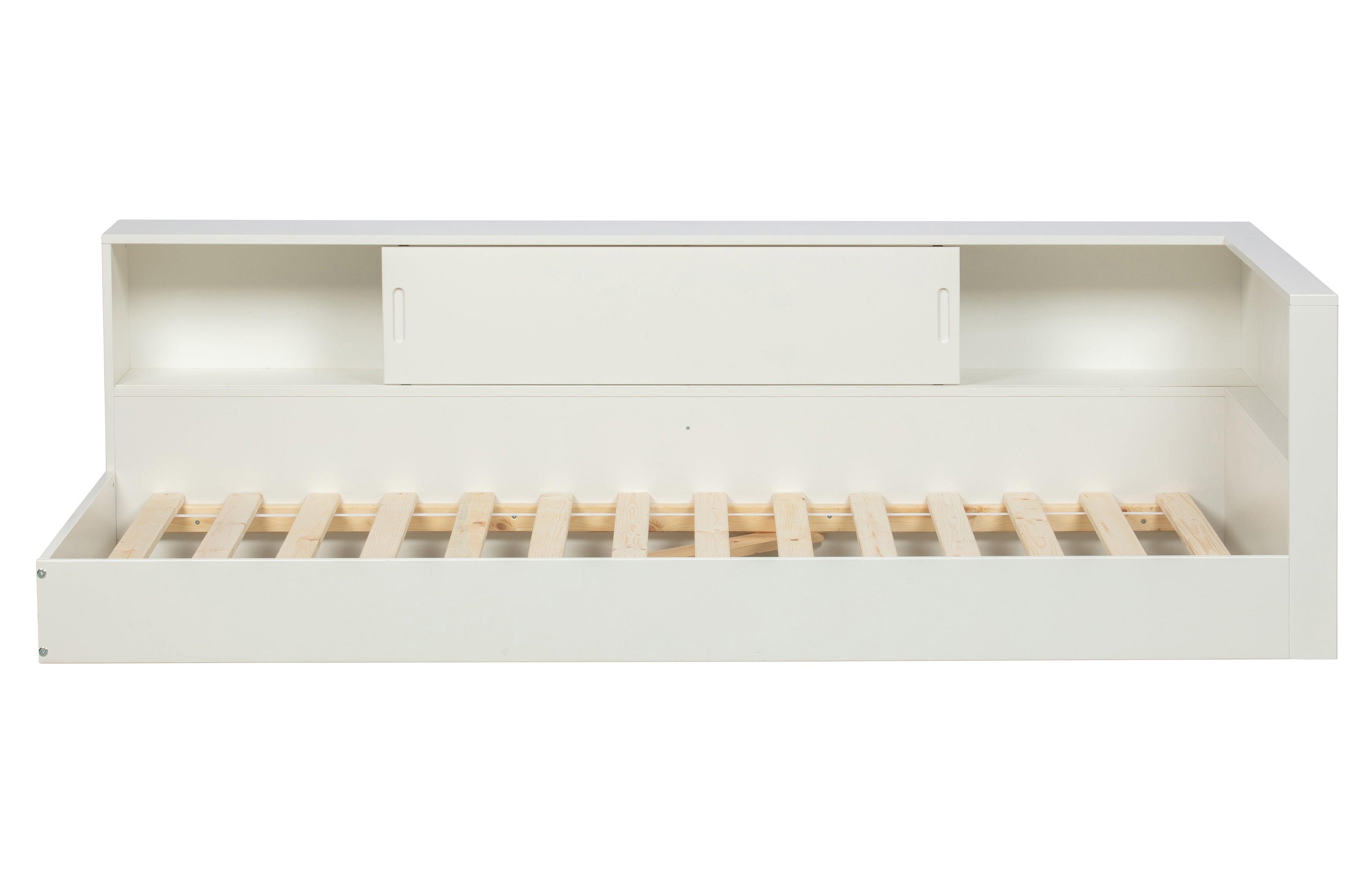 Łóżko narożne CONNECT biały Woood z listwami Eye on Design