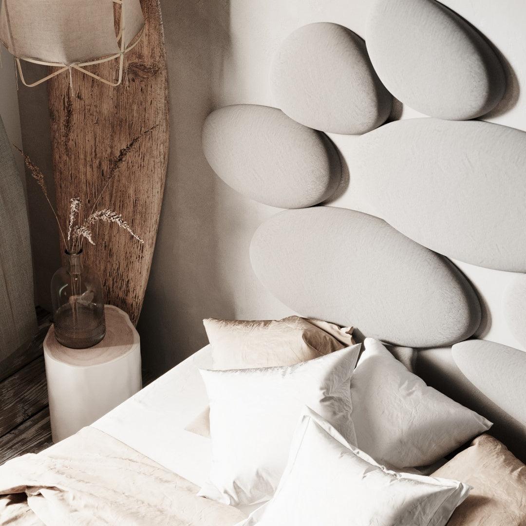 Łóżko tapicerowane STONE jasny szary Happy Barok Eye on Design