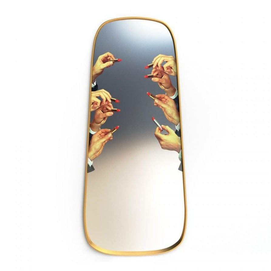 Lustro LIPSTICKS w złotej ramie Seletti Eye on Design