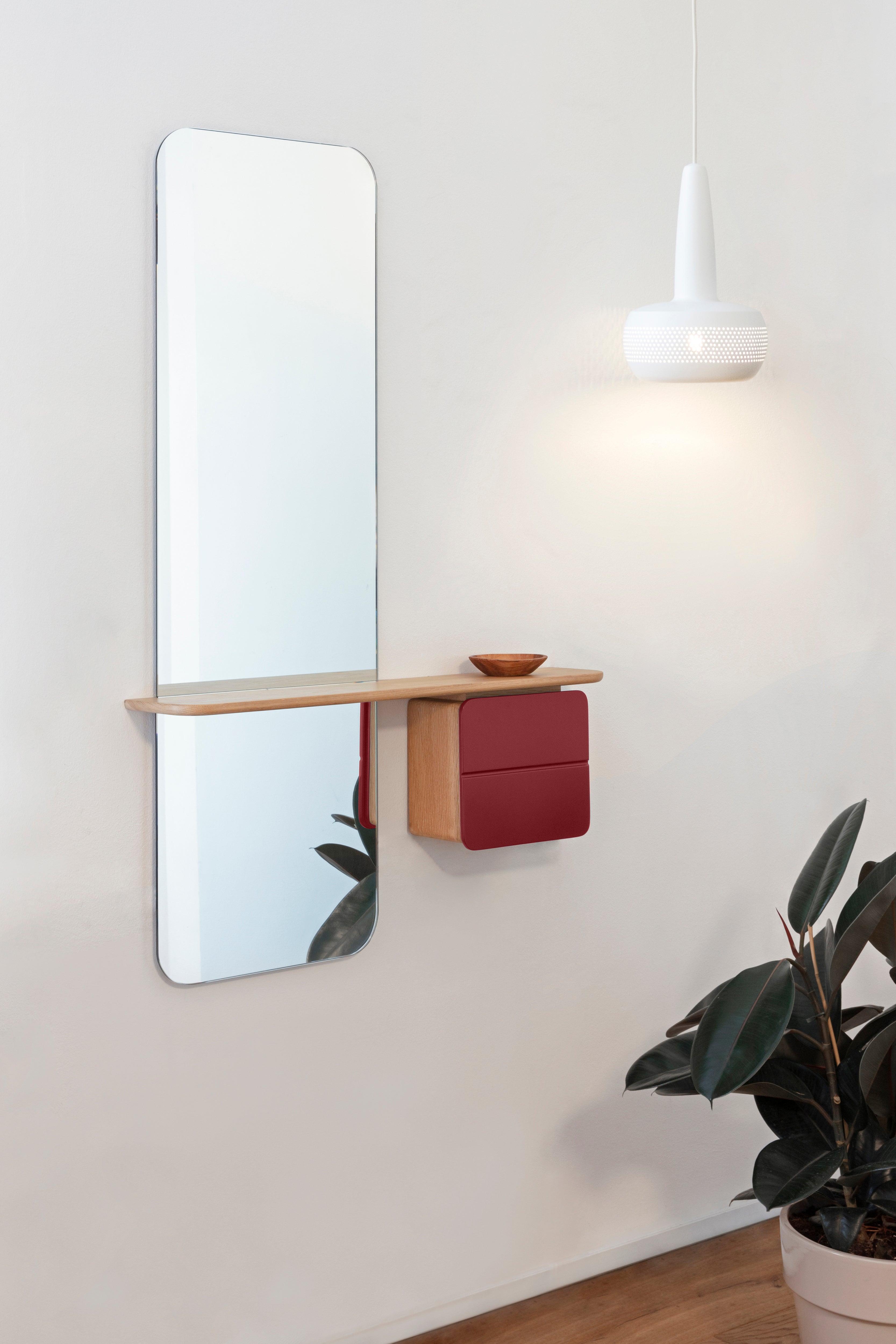 Lustro ONE MORE LOOK jasnoszary z dębem UMAGE Eye on Design