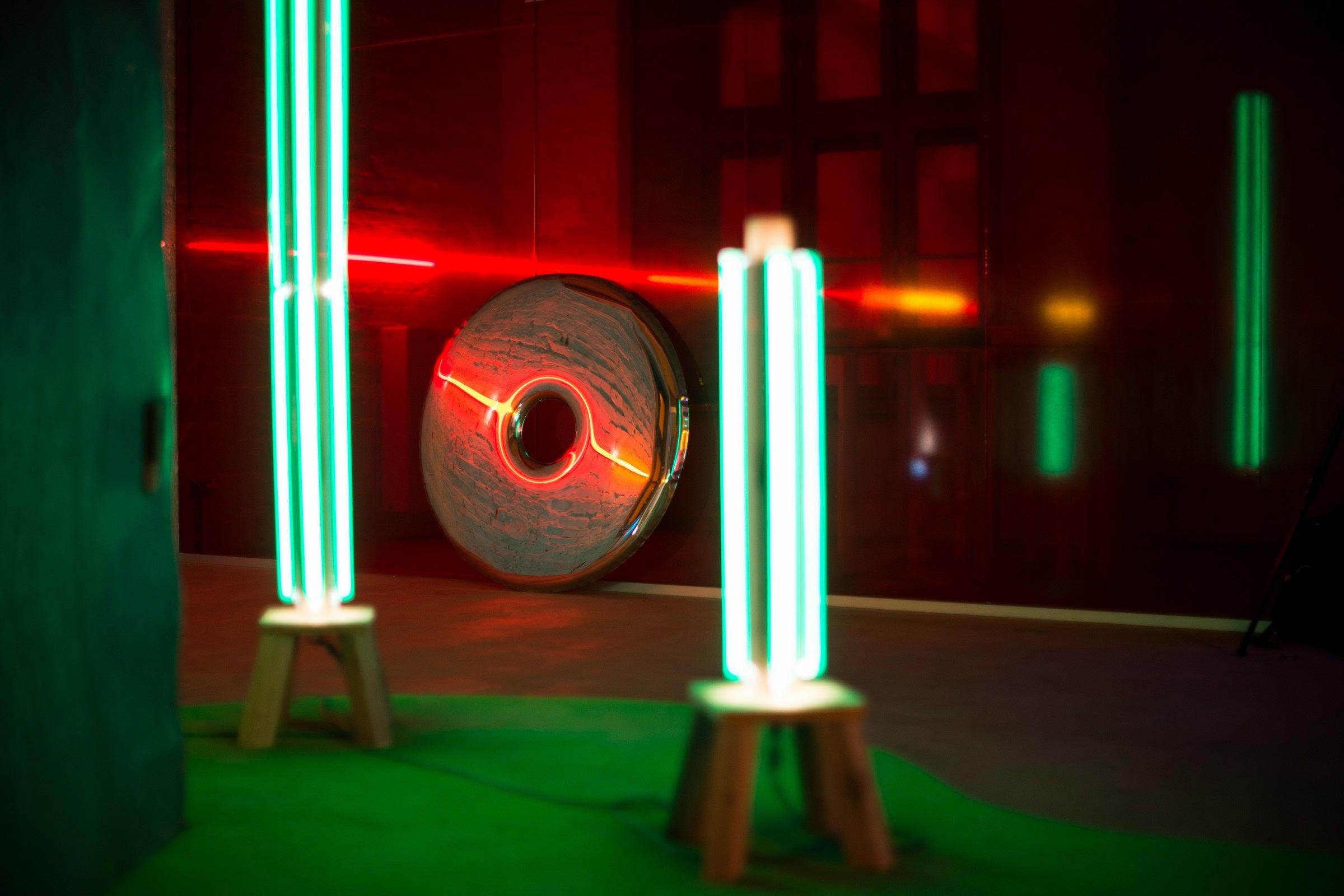 Lustro RONDO inox Zieta Studio Eye on Design