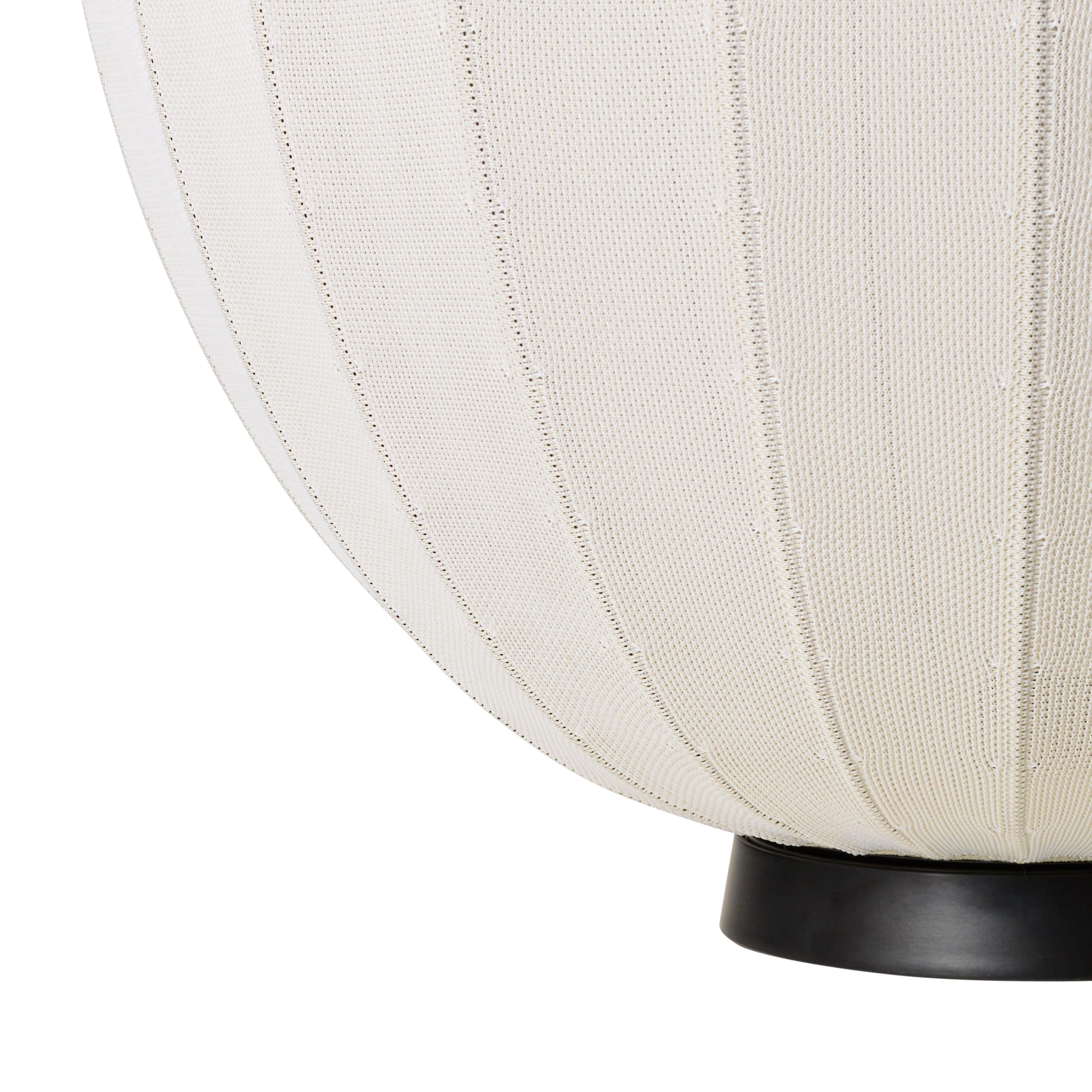 High Knit-Wit Pearl level floor lamp