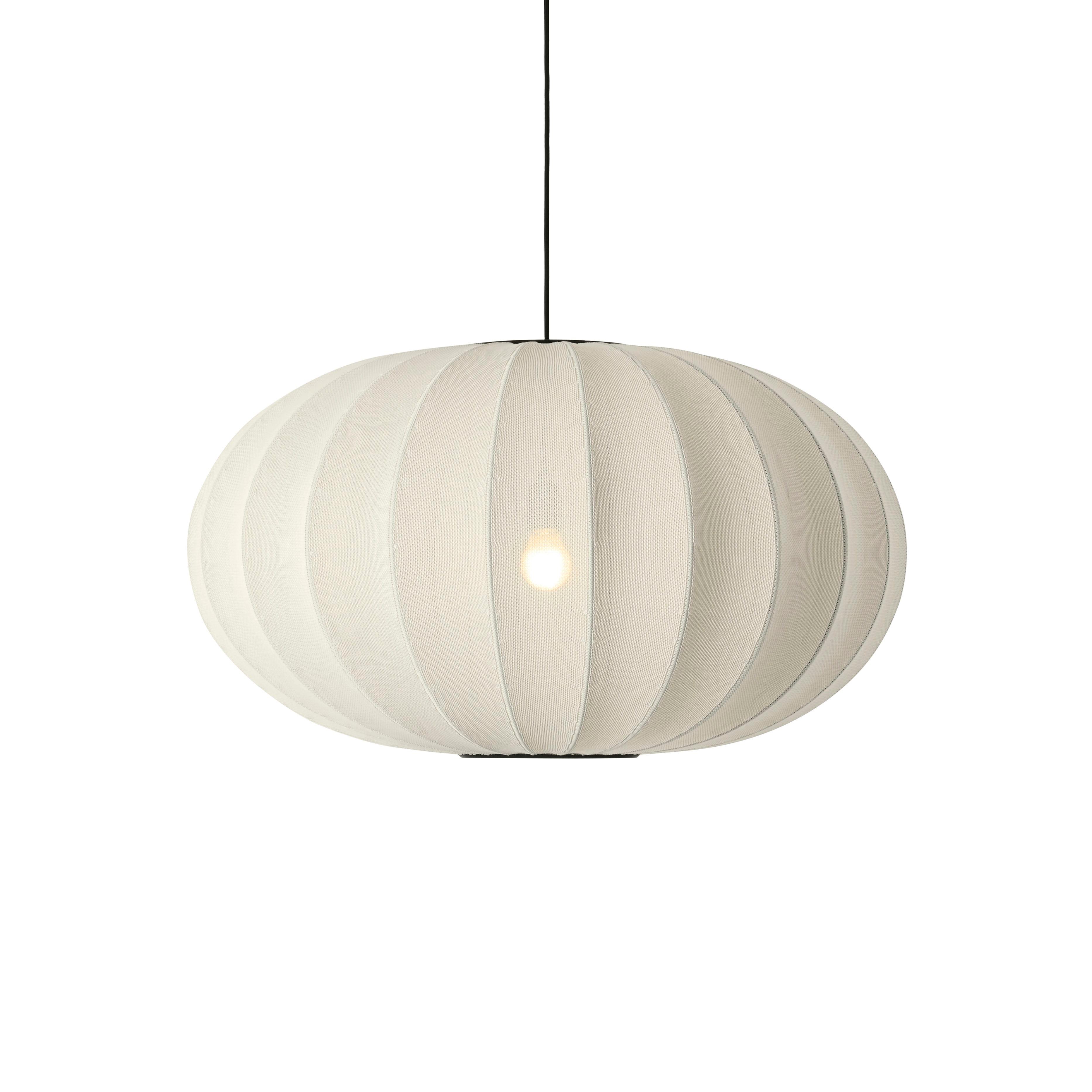 Knit-Wit Oval Pearl hanging lamp