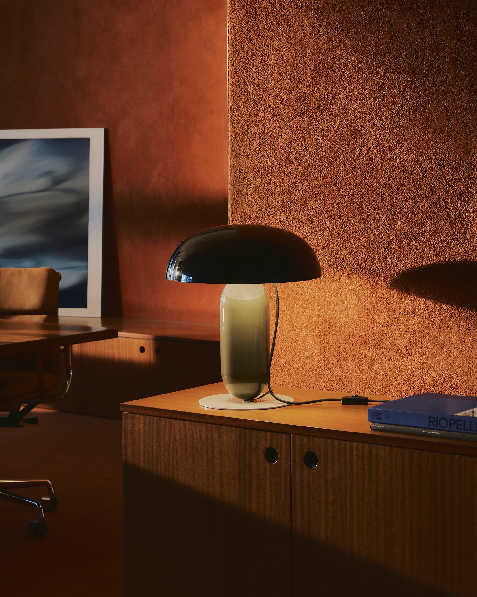 GAMBOSA Table Lamp Black with Green Base