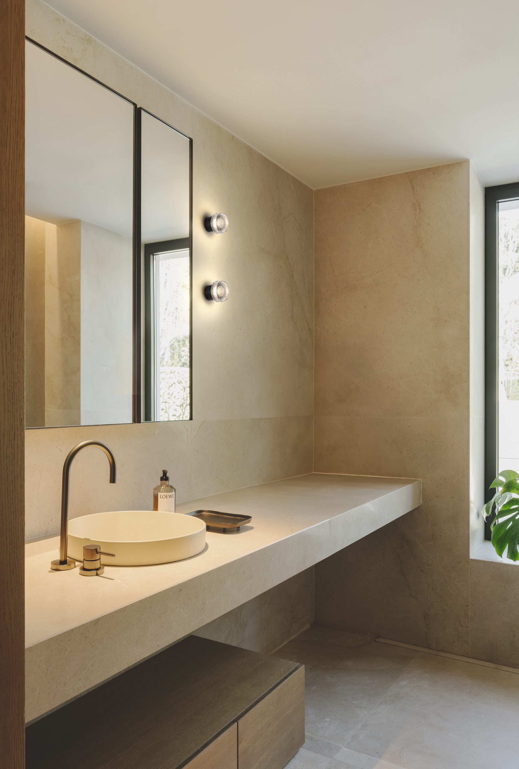 Buitenlamp ROC zwart met glas