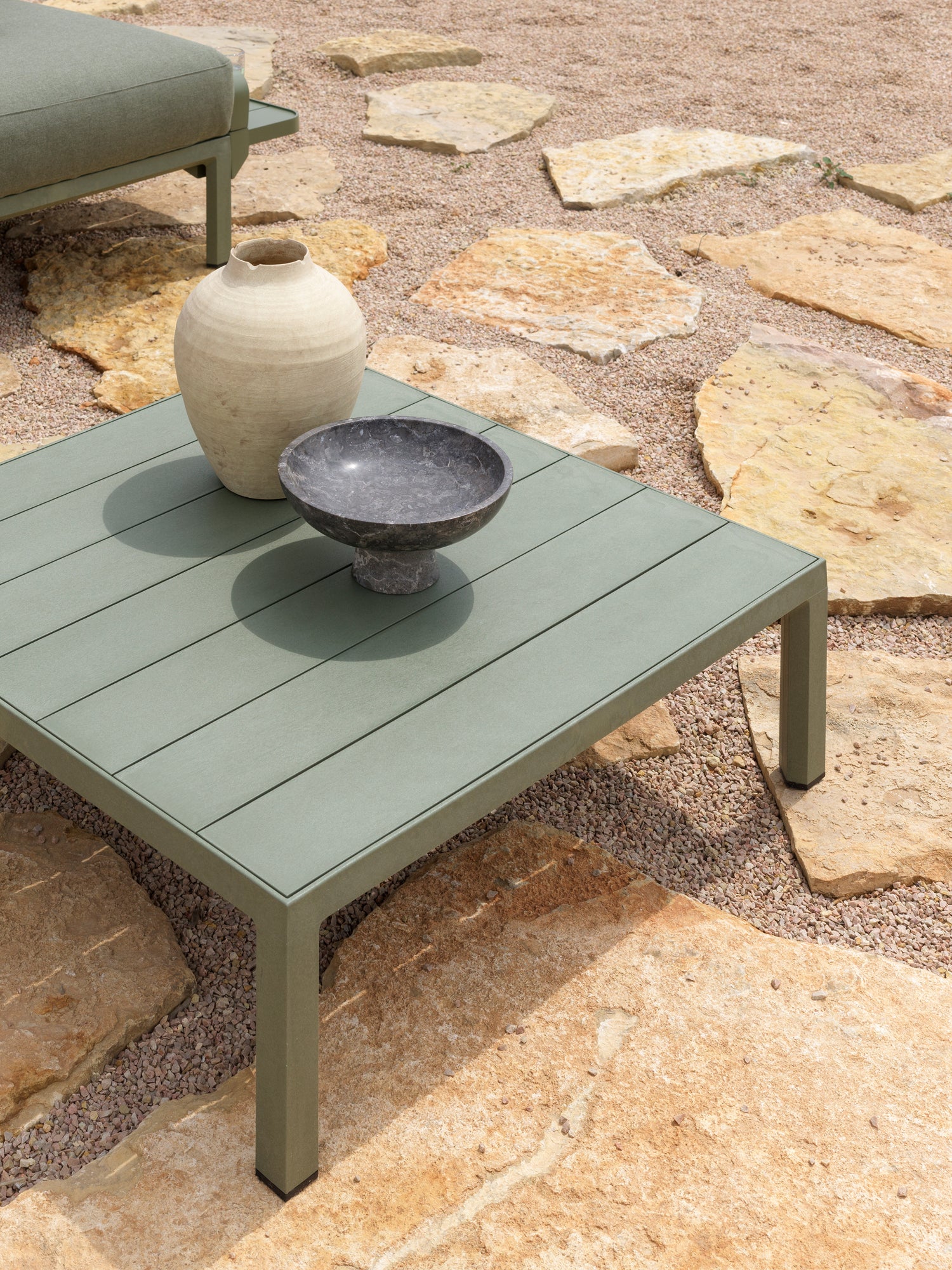 MAXIMO Green Square Outdoor Side Table