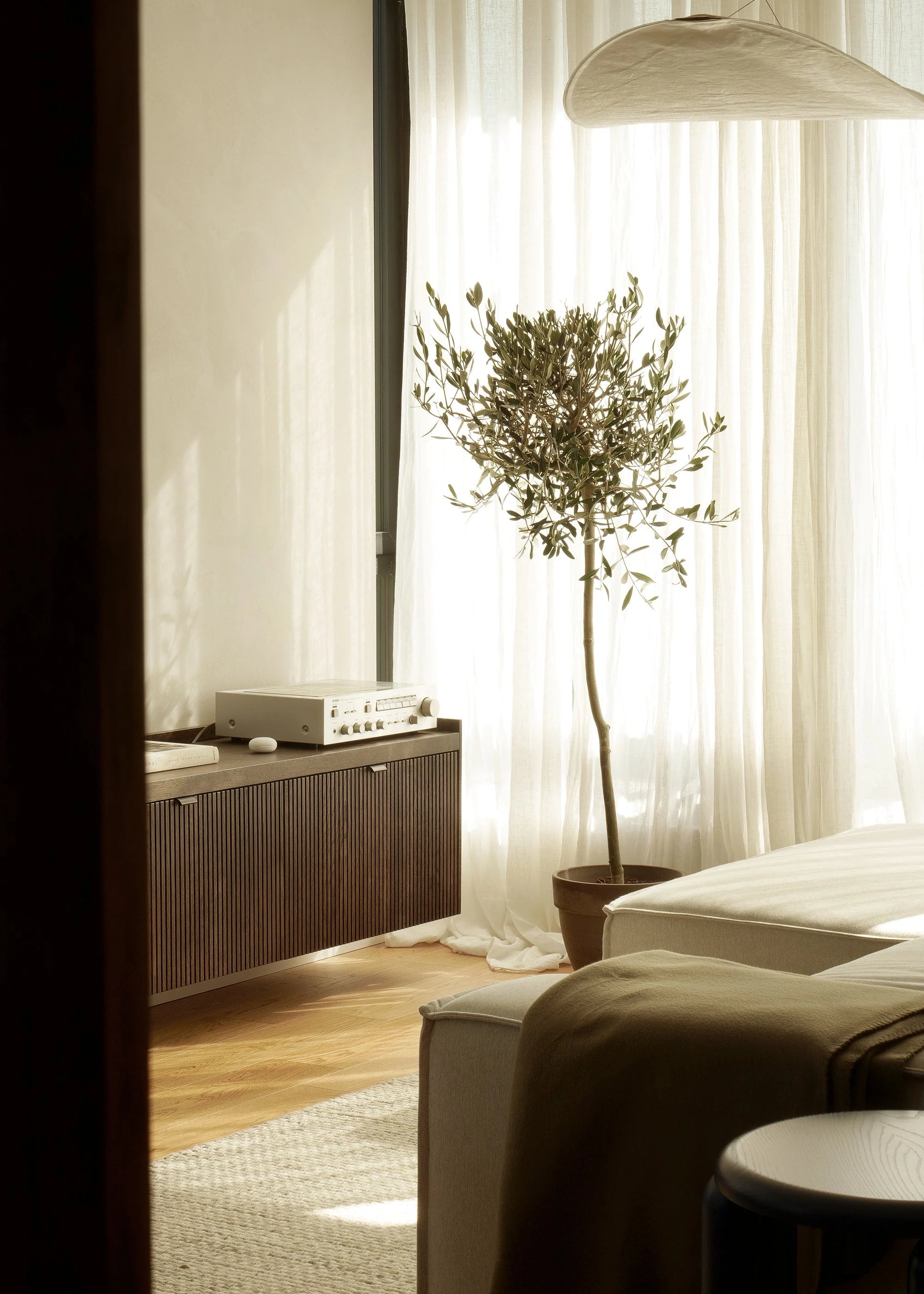 MEDA Wall-Mounted TV Cabinet Dark Oak Wood